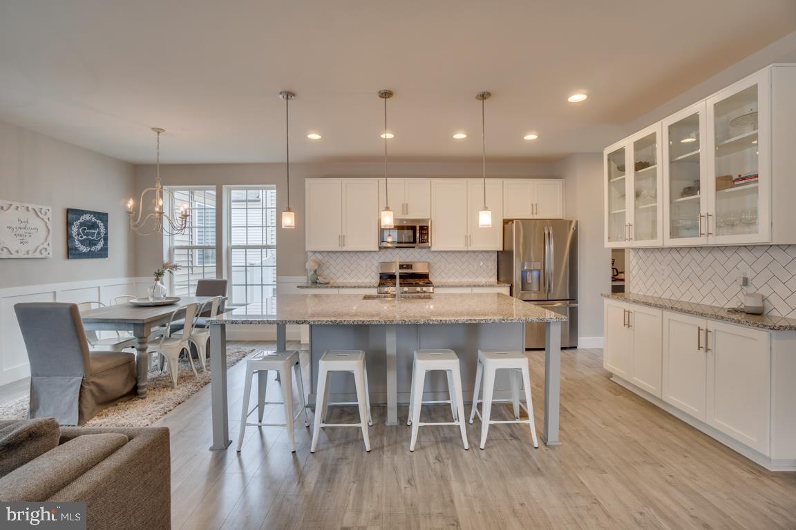 EMBREY MILL - Residential