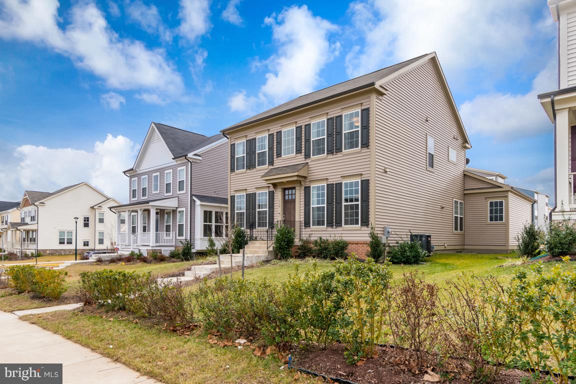 EMBREY MILL - Residential