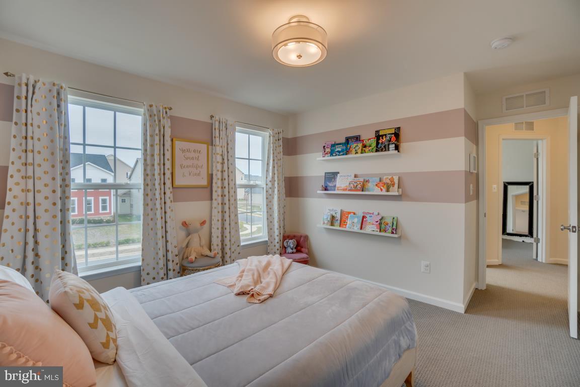 EMBREY MILL - Residential