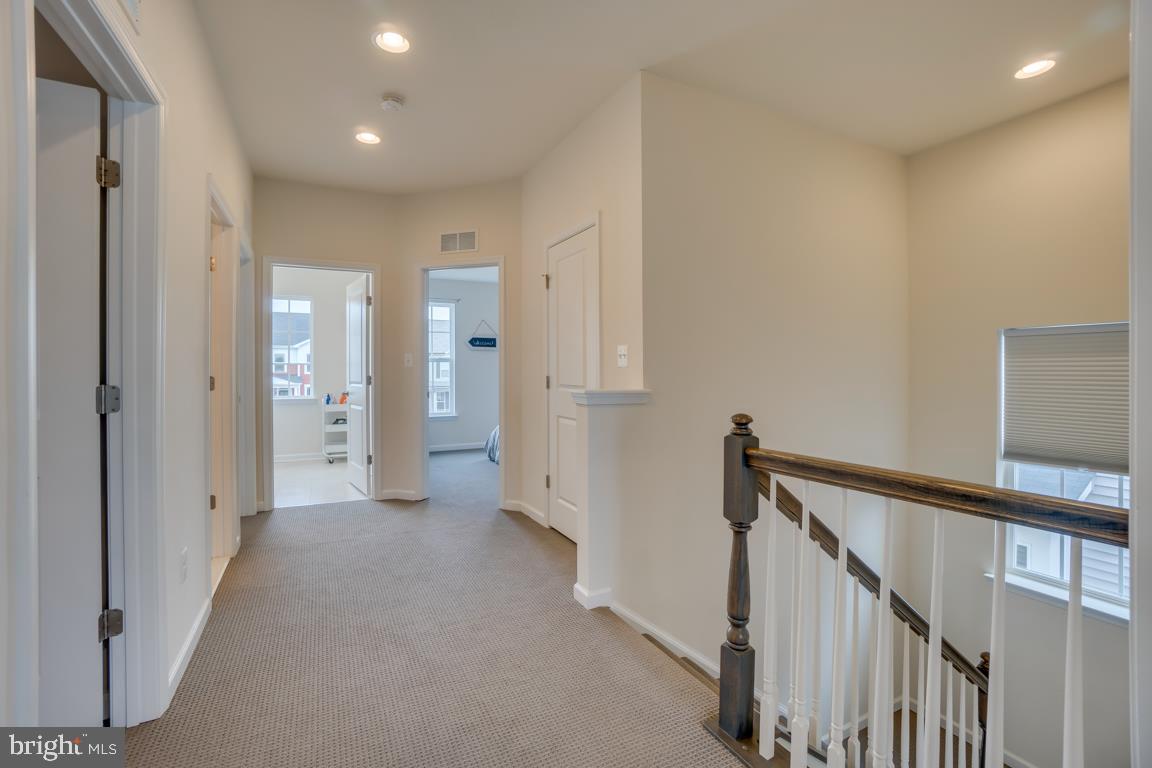 EMBREY MILL - Residential