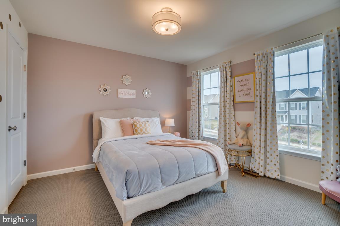 EMBREY MILL - Residential