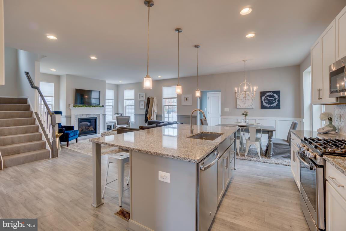 EMBREY MILL - Residential