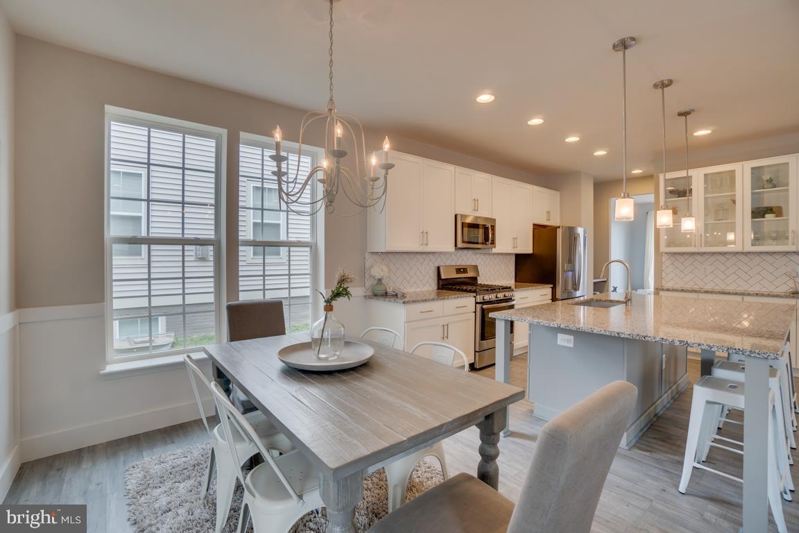 EMBREY MILL - Residential