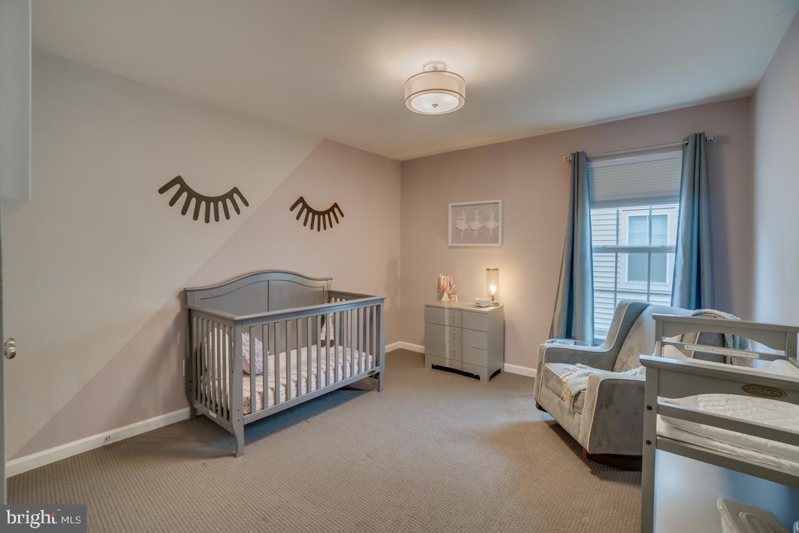 EMBREY MILL - Residential