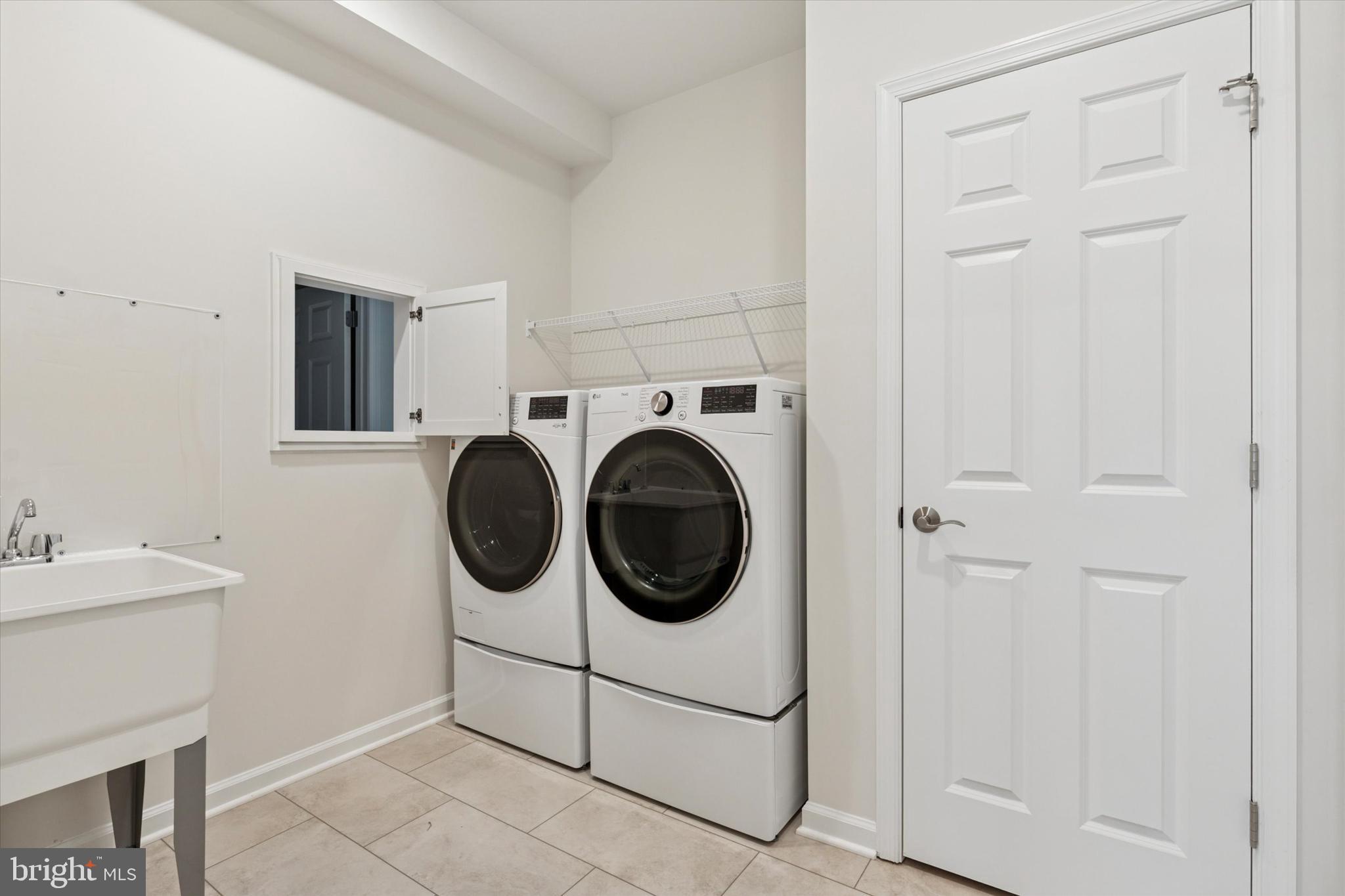 DEL WEBB NORTH PENN - Residential