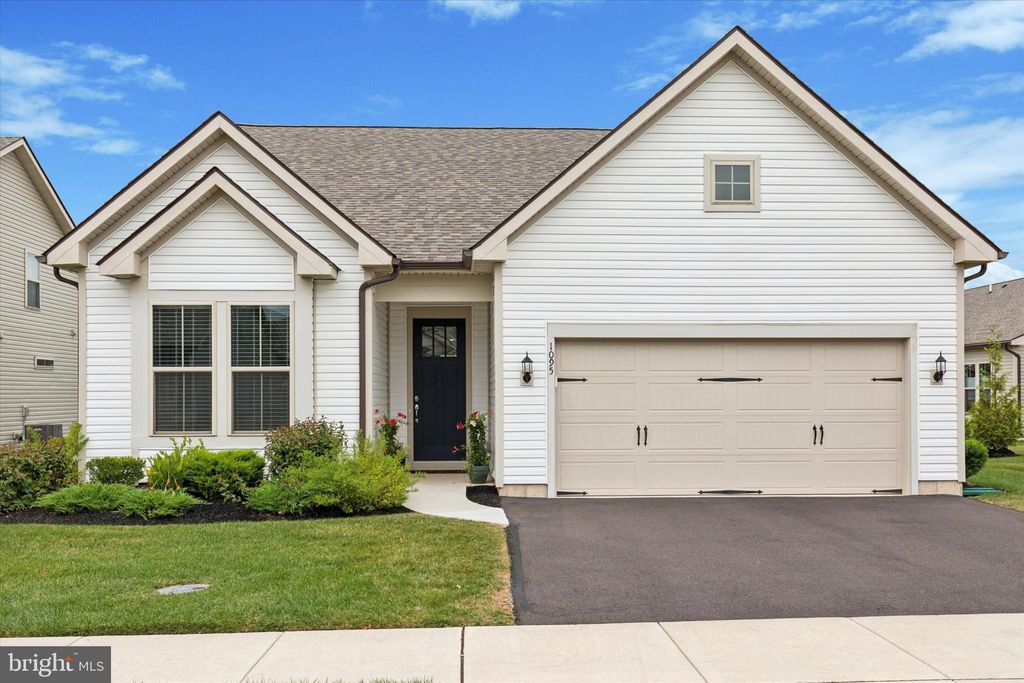 Photo of 1095 Owen Lane, HATFIELD, PA 19440 (MLS # PAMC2149730)