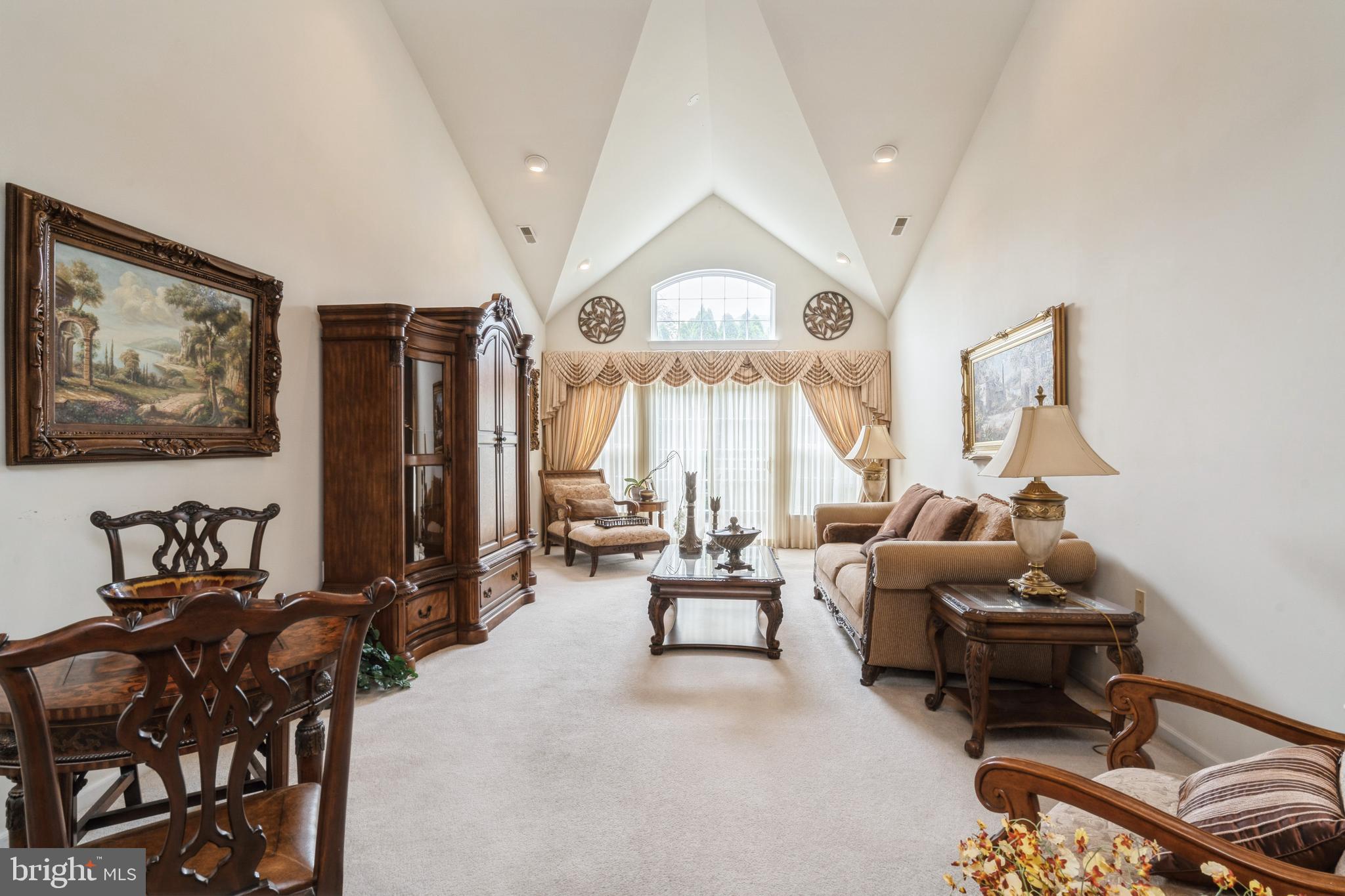 FLOWERS MILL - Residential