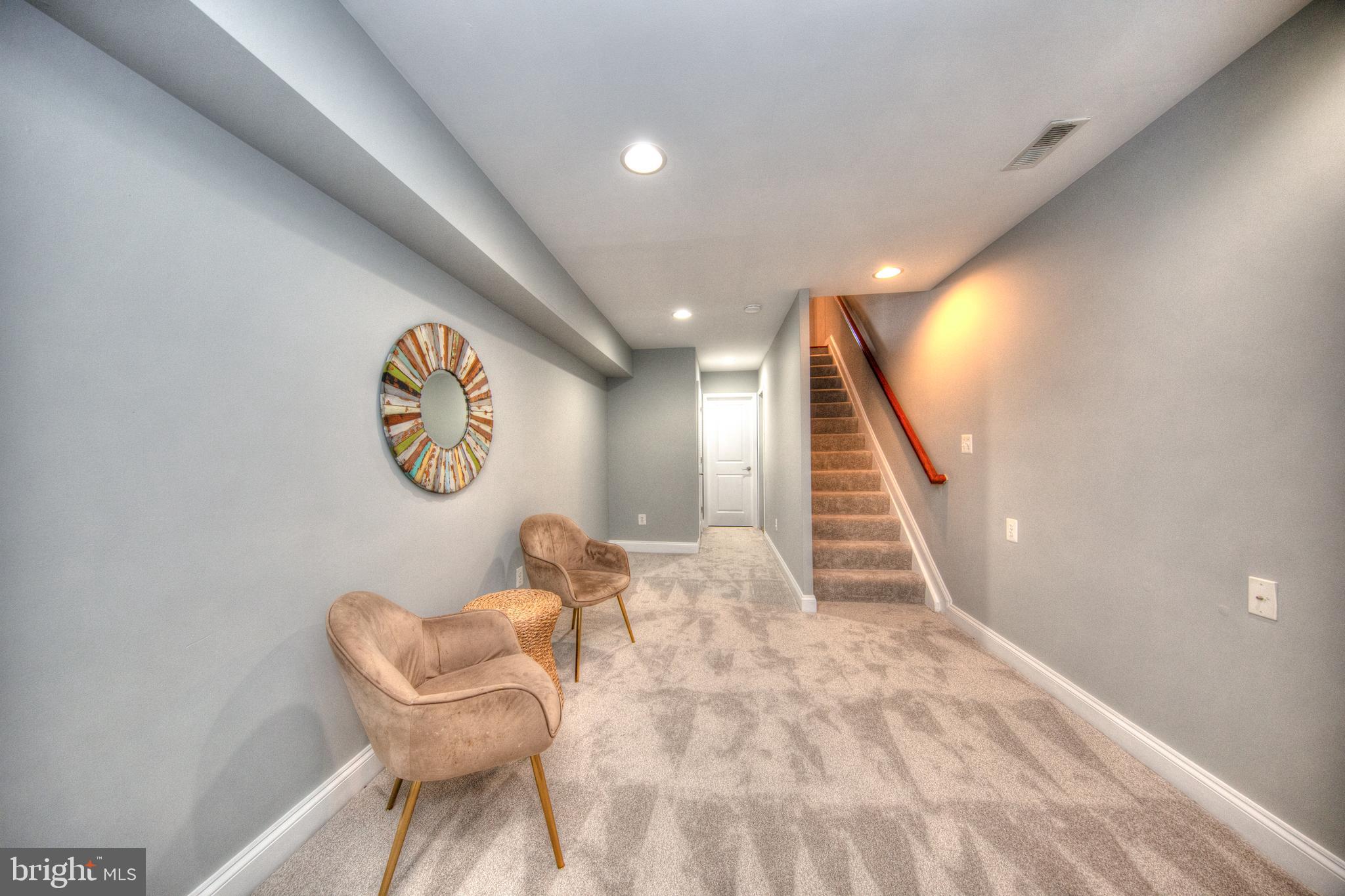 HAMPDEN HISTORIC DISTRICT - Residential