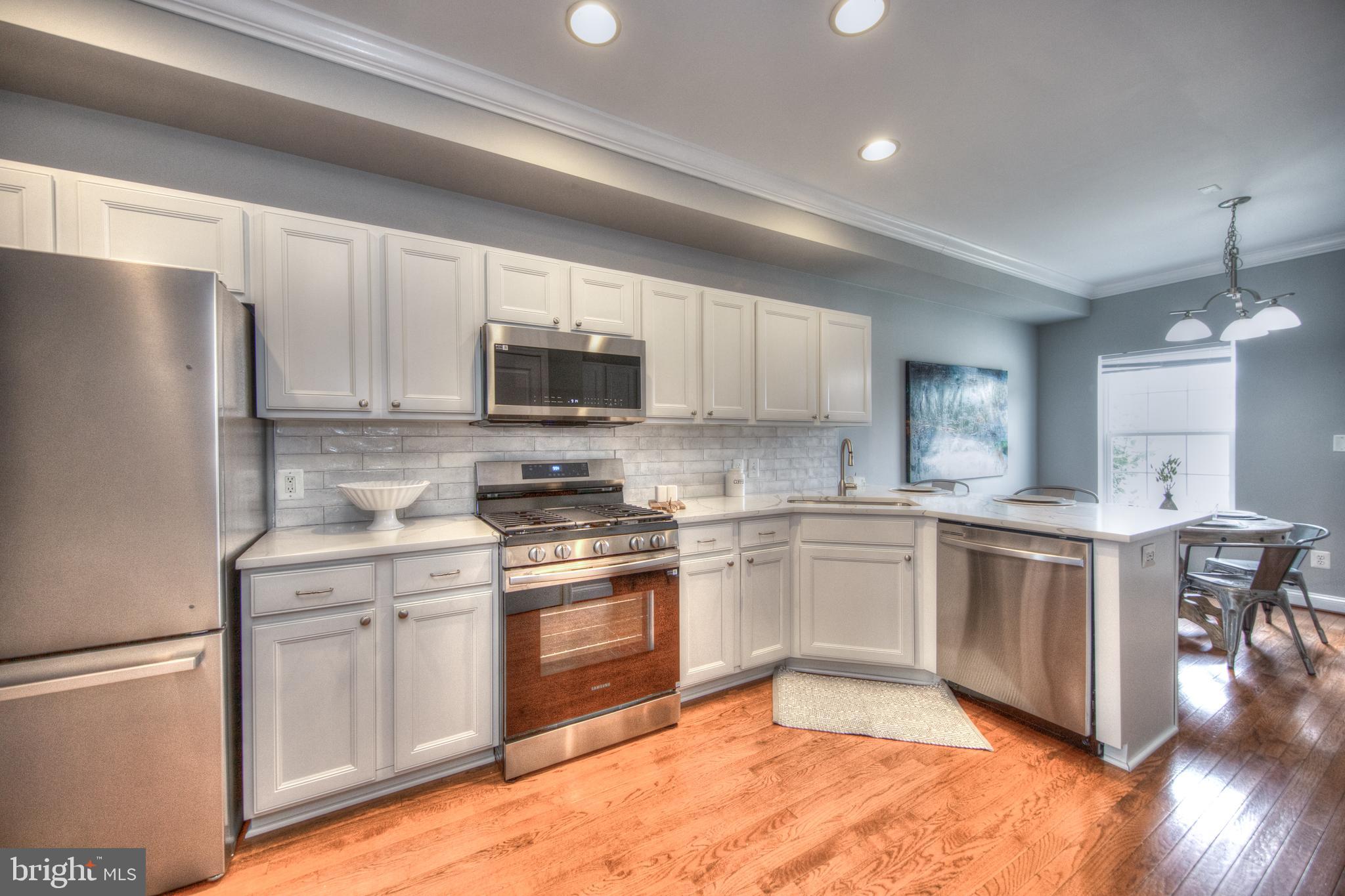 HAMPDEN HISTORIC DISTRICT - Residential