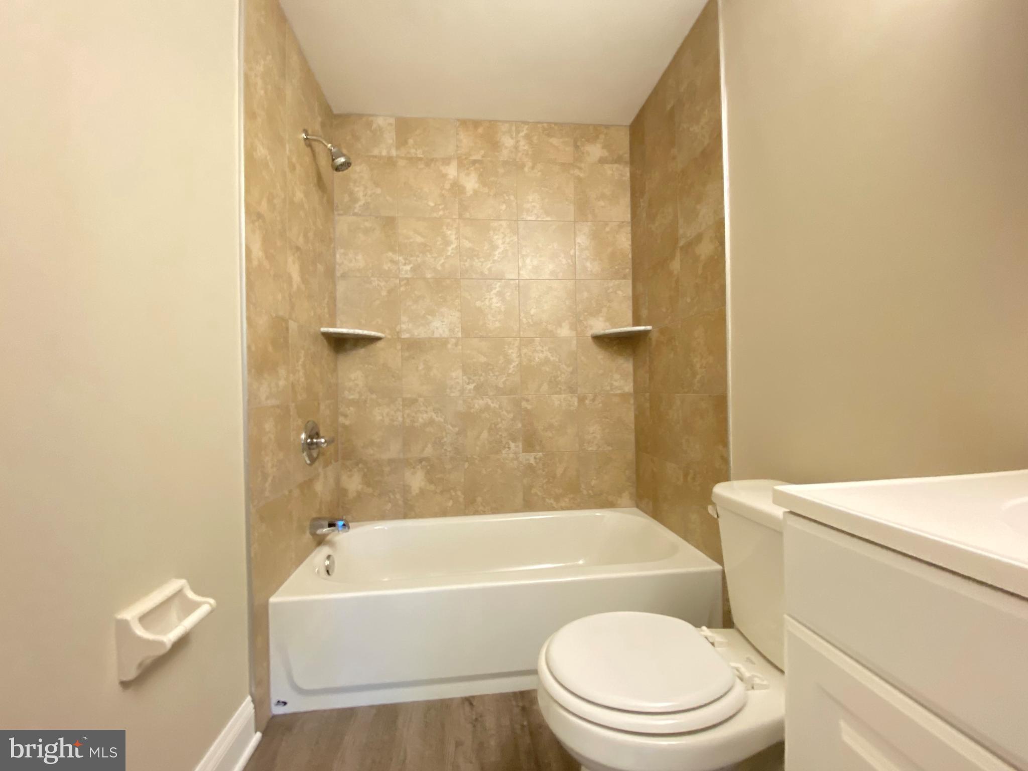 OLDE COLONIAL GREENE - Residential Lease