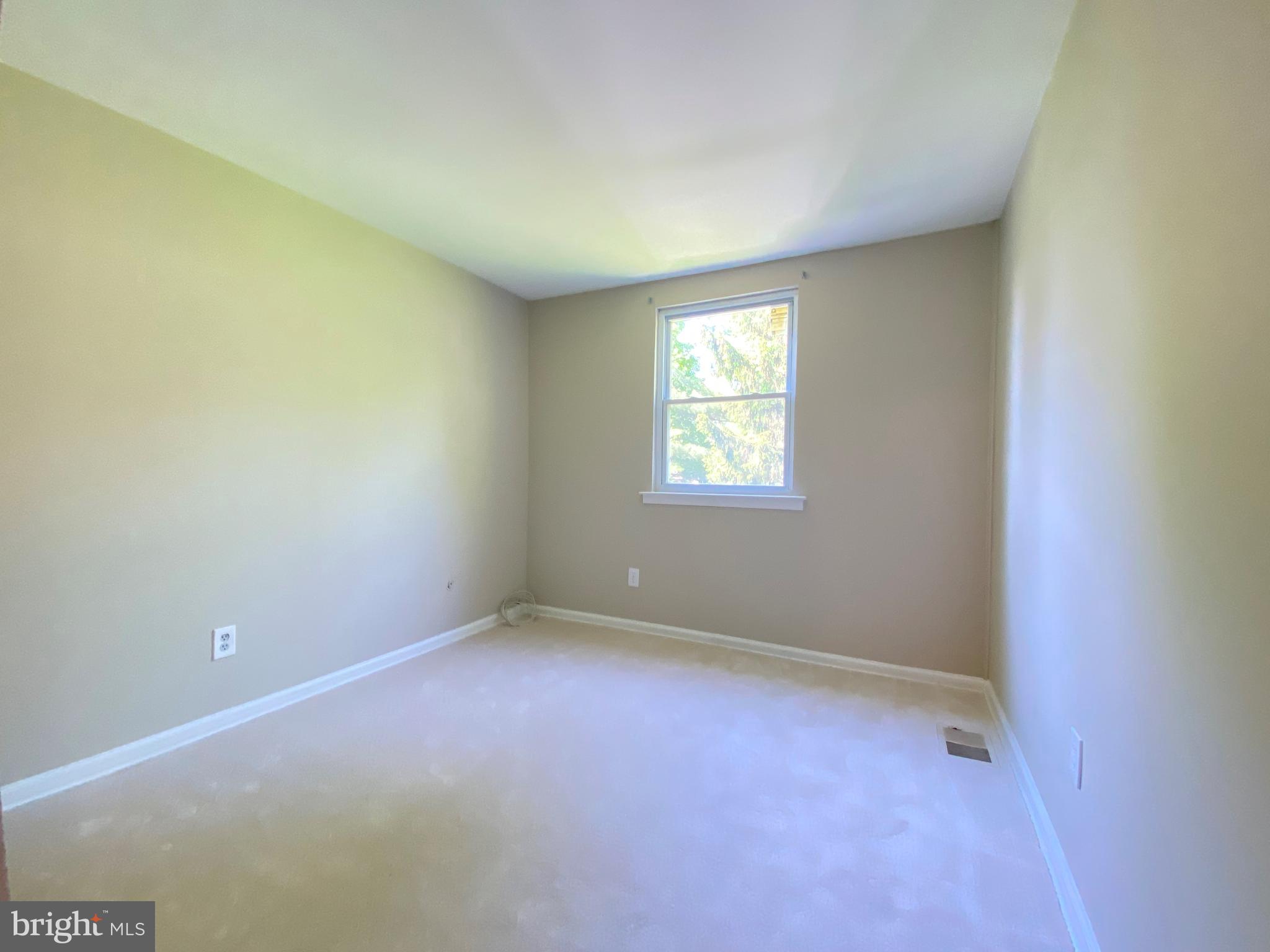 OLDE COLONIAL GREENE - Residential Lease