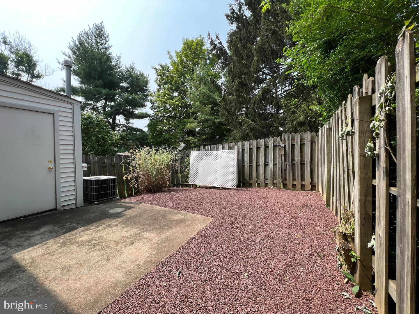 OLDE COLONIAL GREENE - Residential Lease