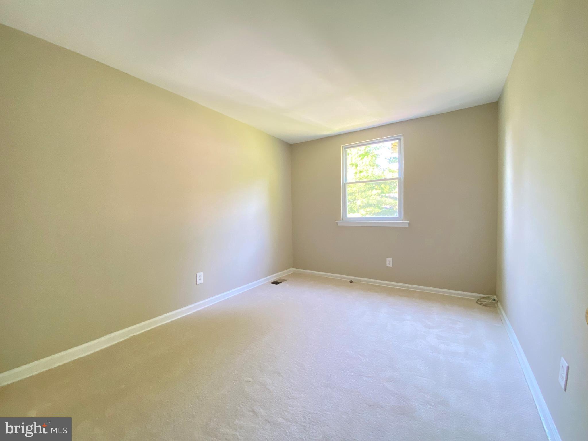 OLDE COLONIAL GREENE - Residential Lease