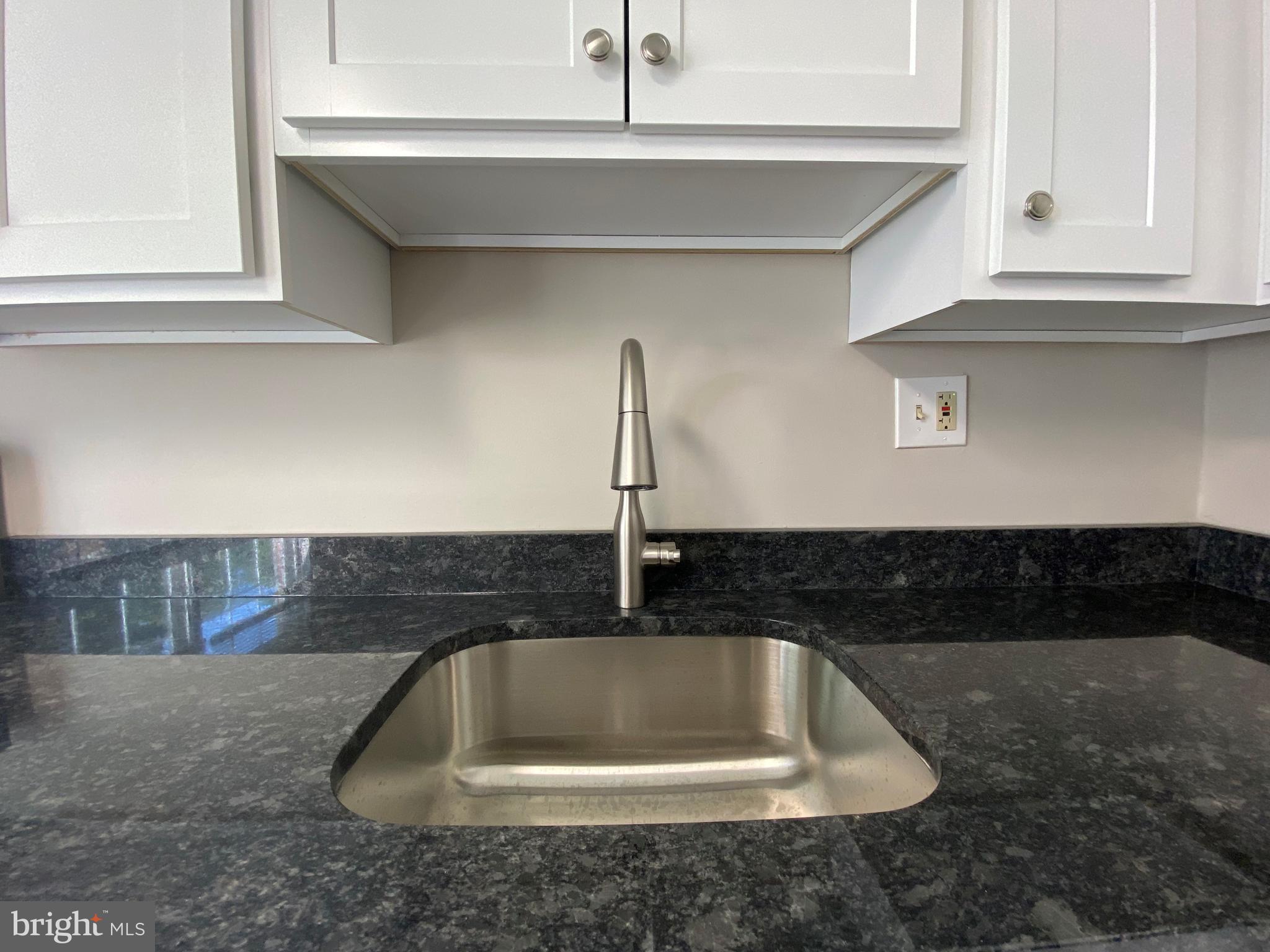 OLDE COLONIAL GREENE - Residential Lease