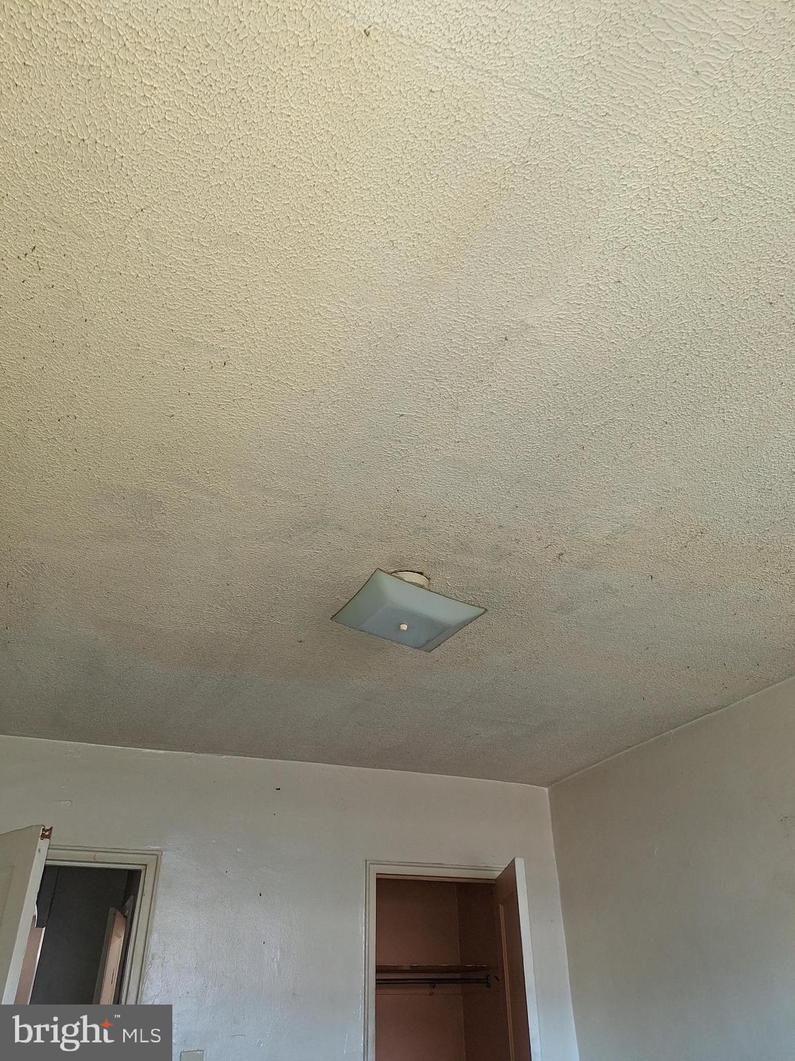 LINCOLN PARK - Residential