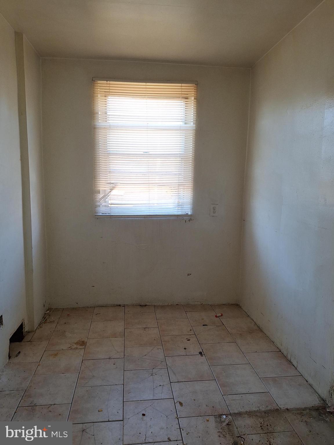 LINCOLN PARK - Residential