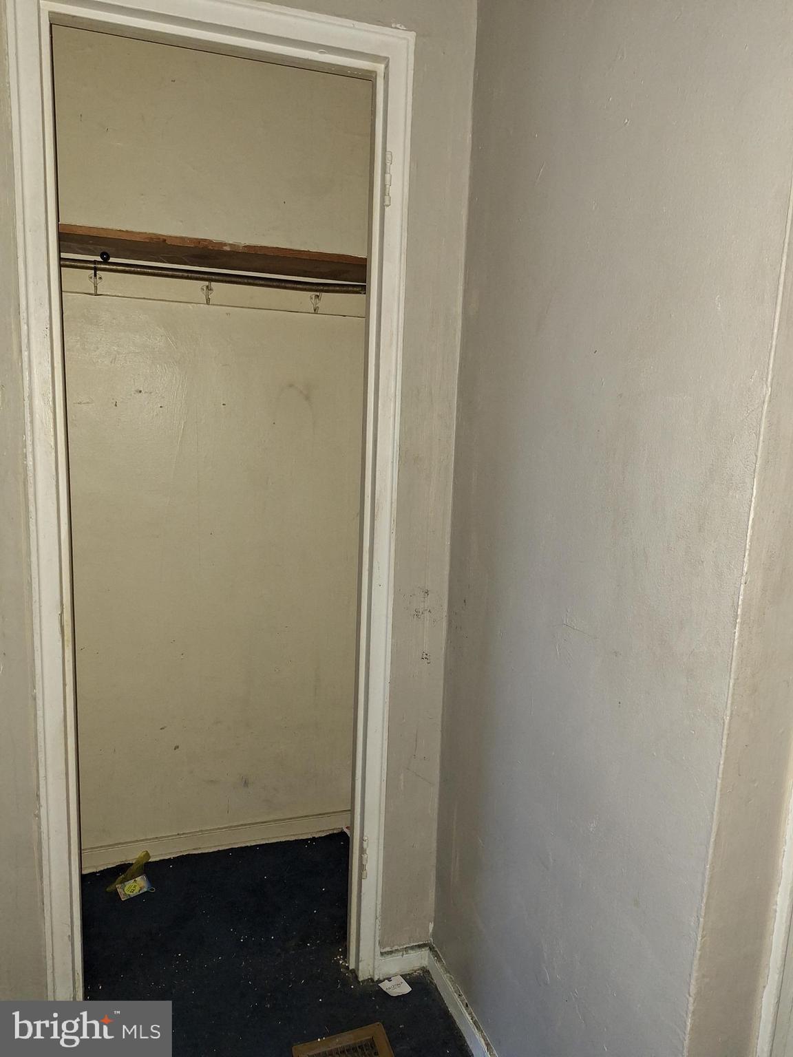 LINCOLN PARK - Residential