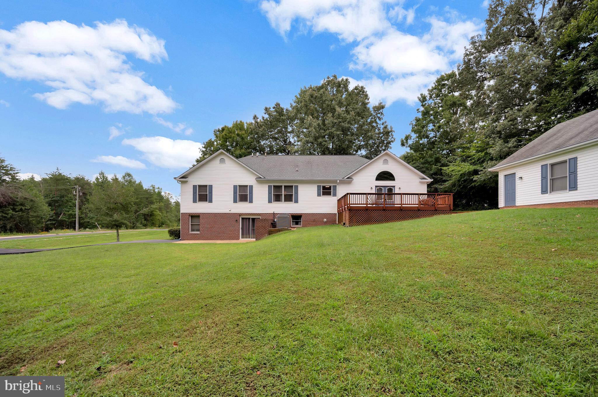 COURTHOUSE COMMONS - Residential