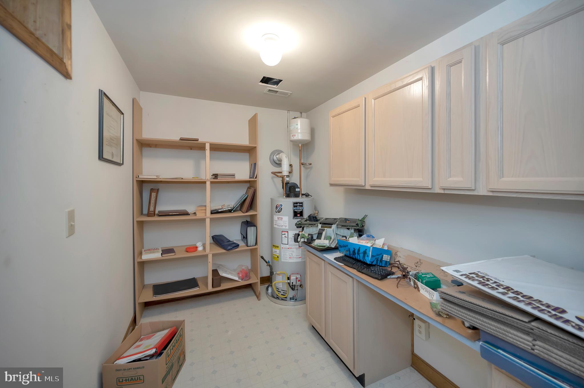 COURTHOUSE COMMONS - Residential