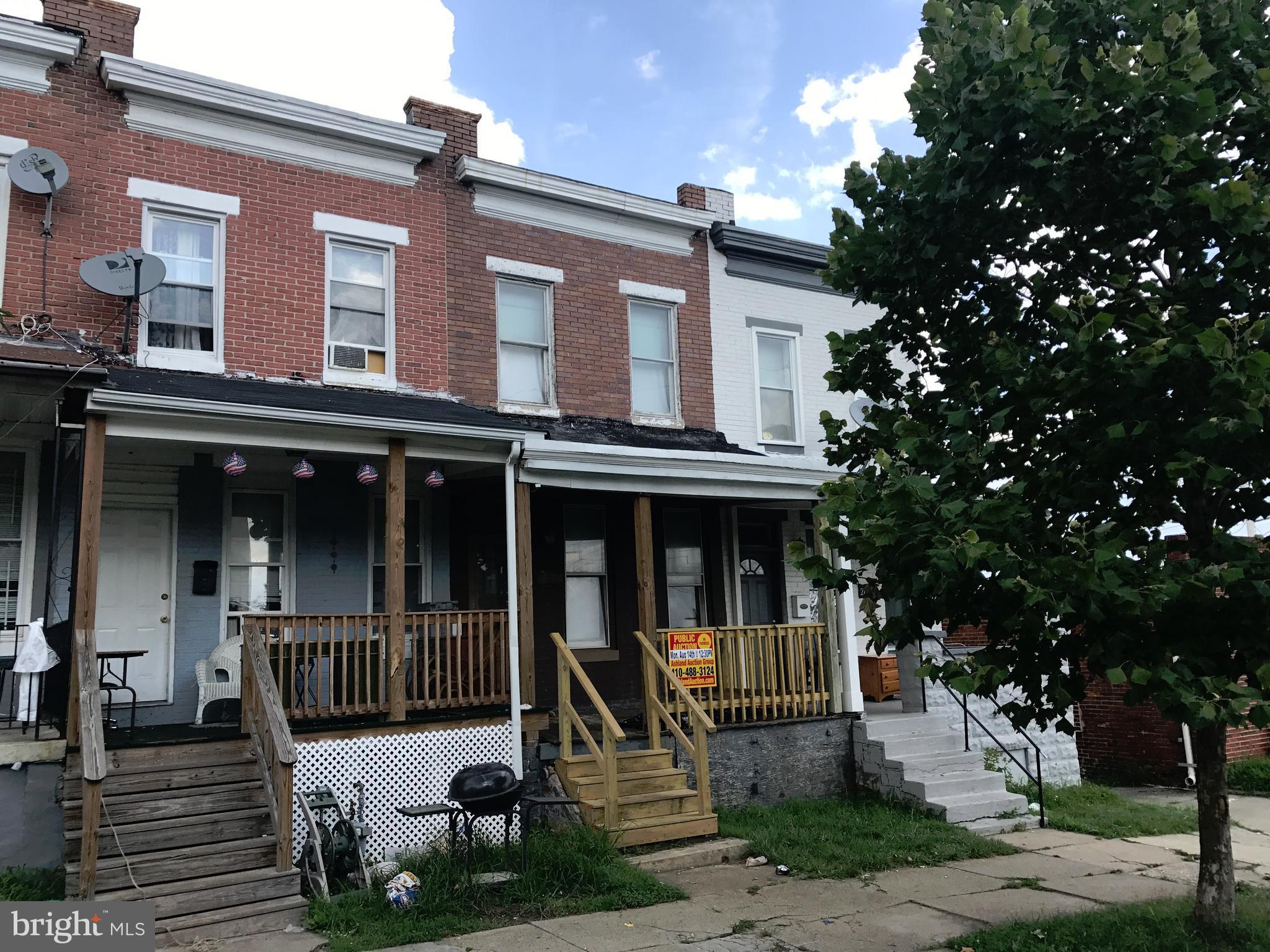 PUBLIC ONSITE AUCTION: Wed, Oct 11, 2017 @ 12:45pm. List Price is Suggested Opening Bid Only. 2 Story Porchfront Townhome in Westport. Property is Vacant. 3BR/2BA. Agents Register Your Clients.