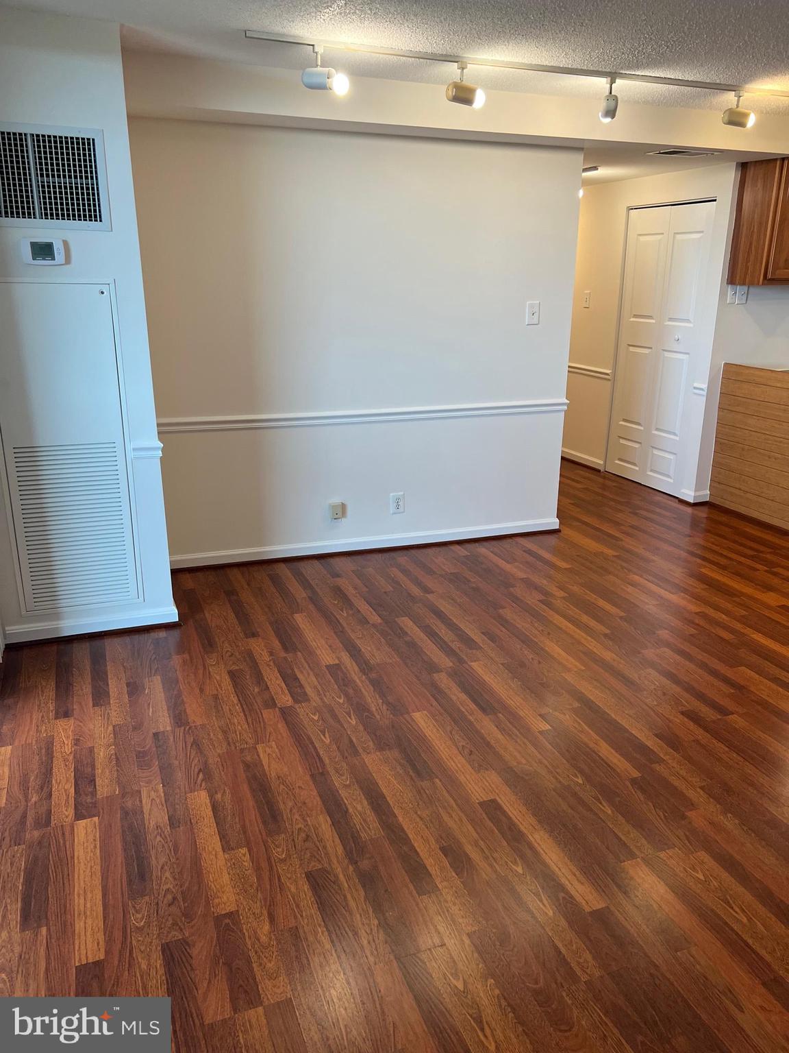 FRIENDSHIP HEIGHTS - Residential Lease