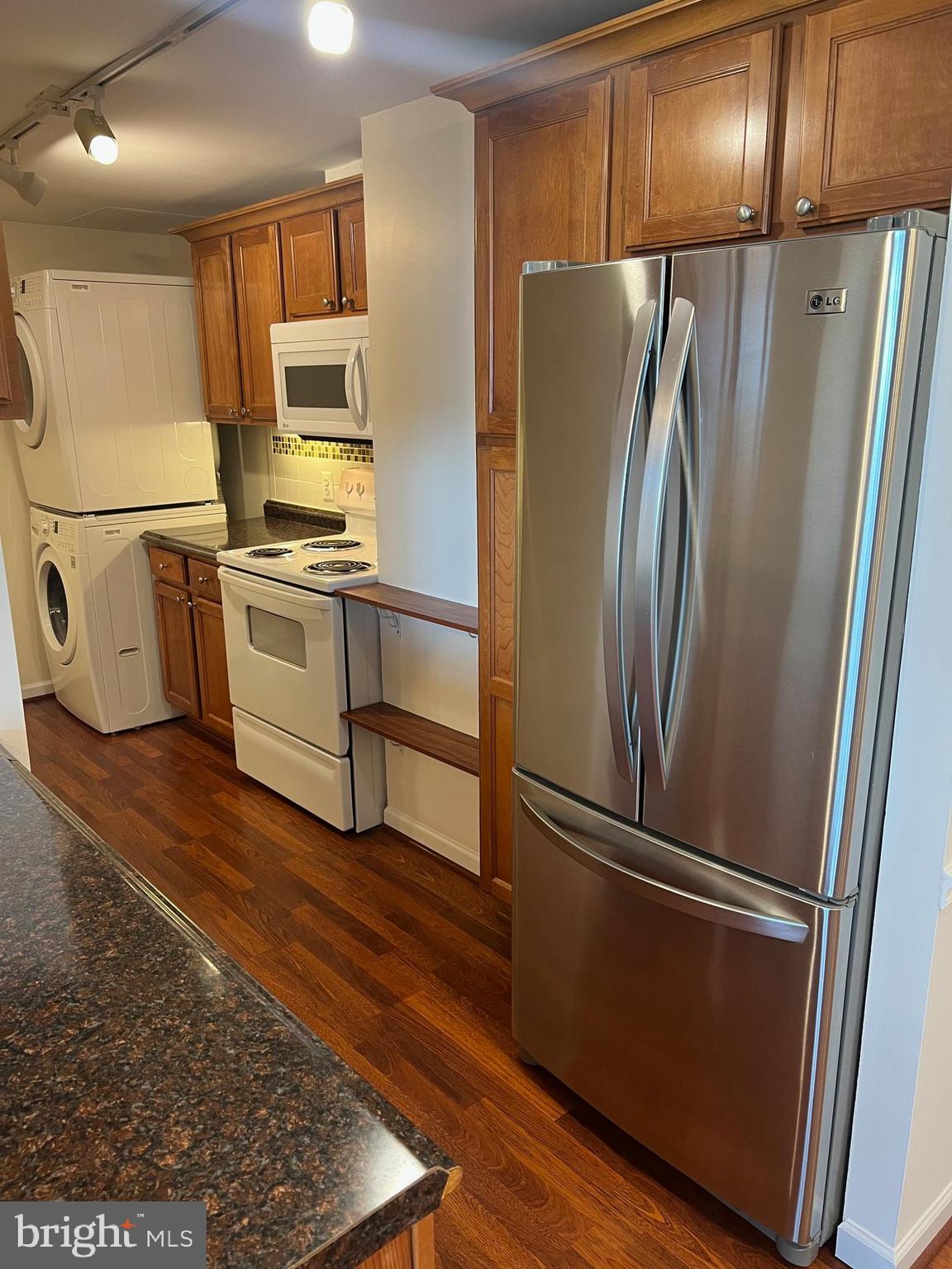 FRIENDSHIP HEIGHTS - Residential Lease