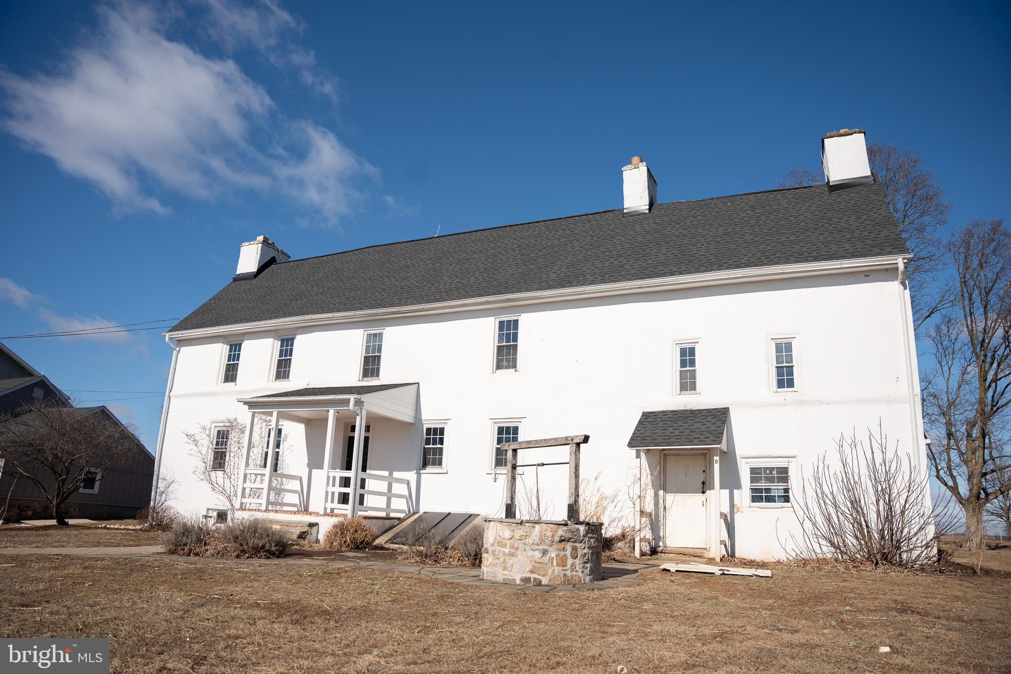 395 BISHOP HOLLOW ROAD C