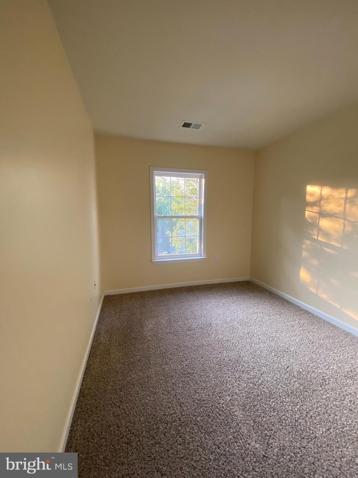 GREEN MEADOWS - Residential