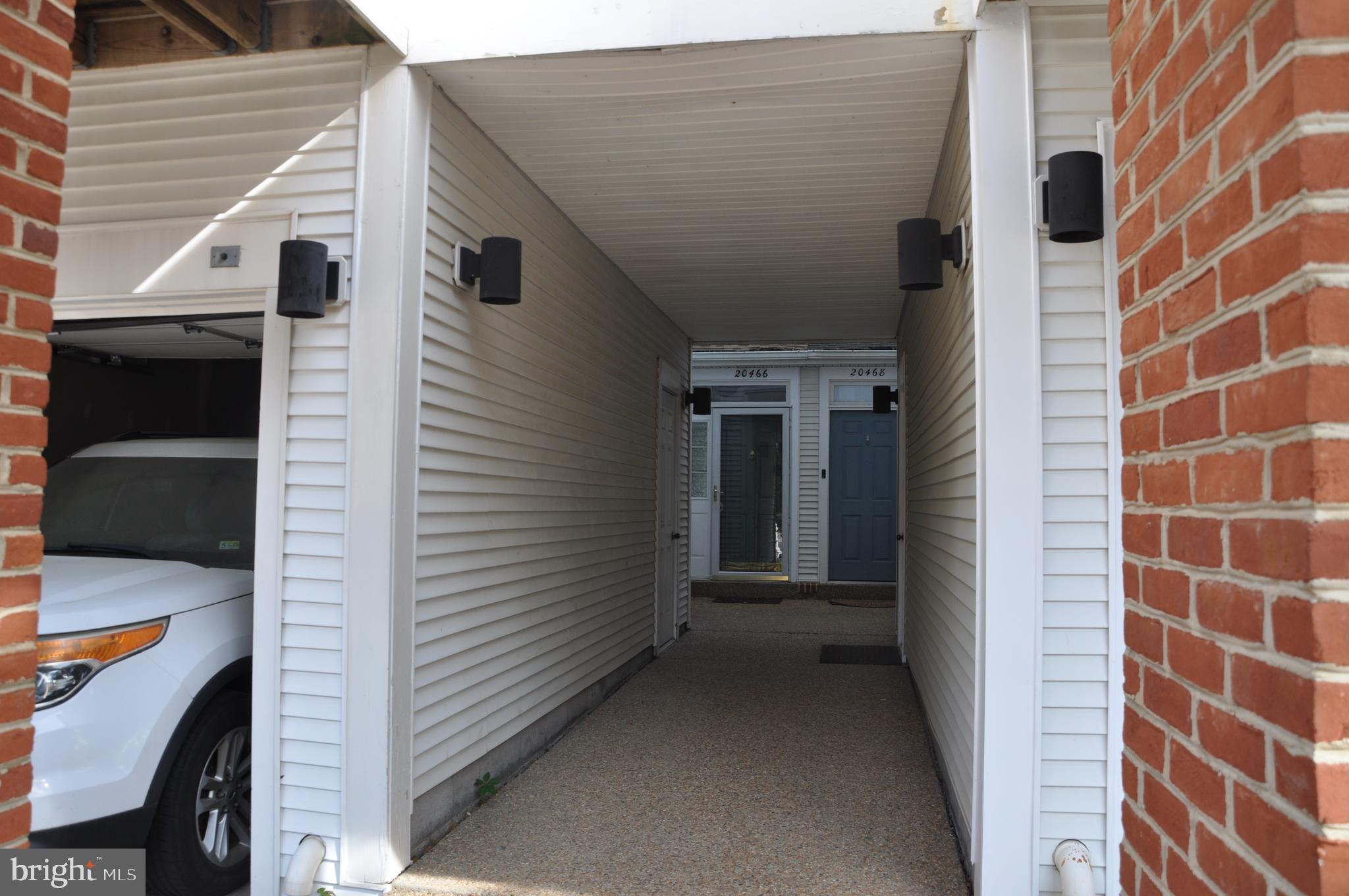 ASHBURN VILLAGE - Residential Lease