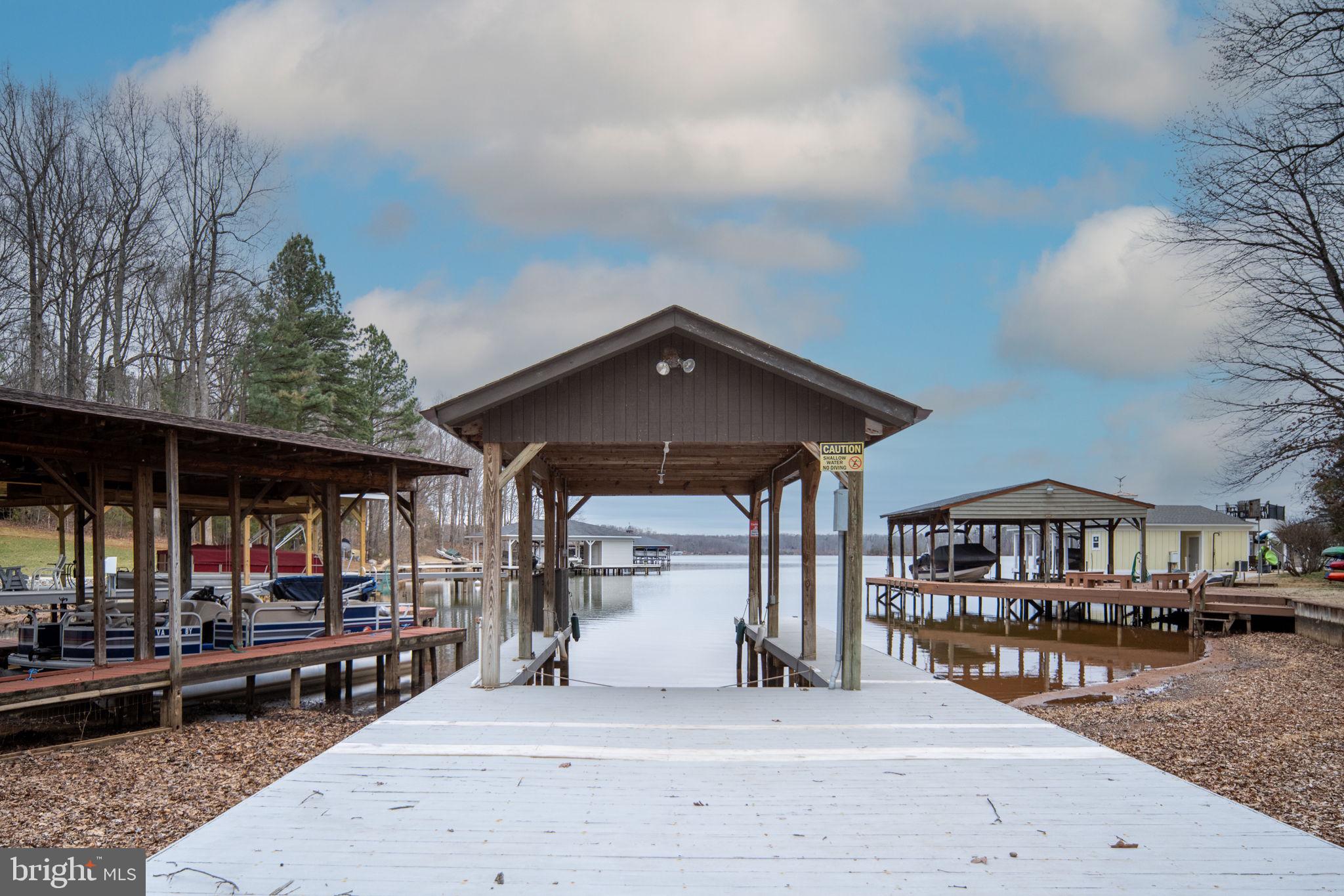 BOTH WATERS ESTATES - Residential