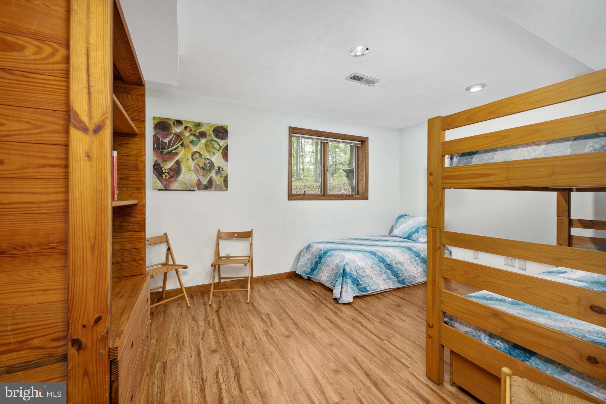 BOTH WATERS ESTATES - Residential