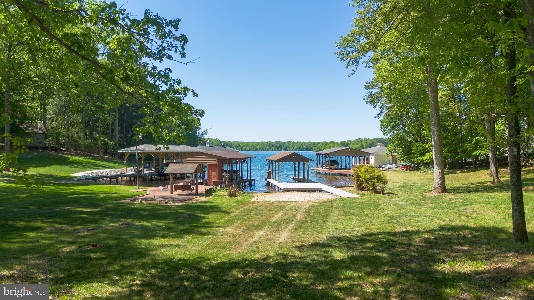 BOTH WATERS ESTATES - Residential