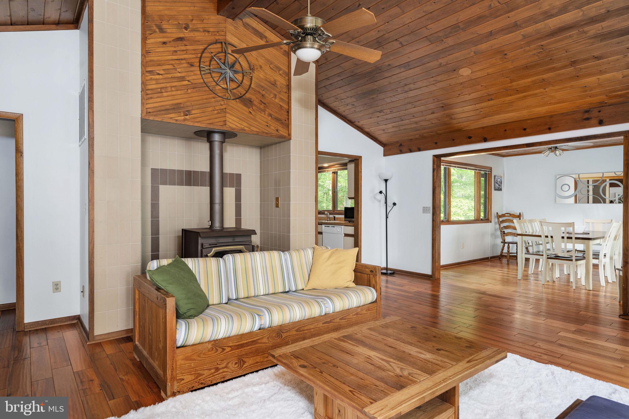 BOTH WATERS ESTATES - Residential