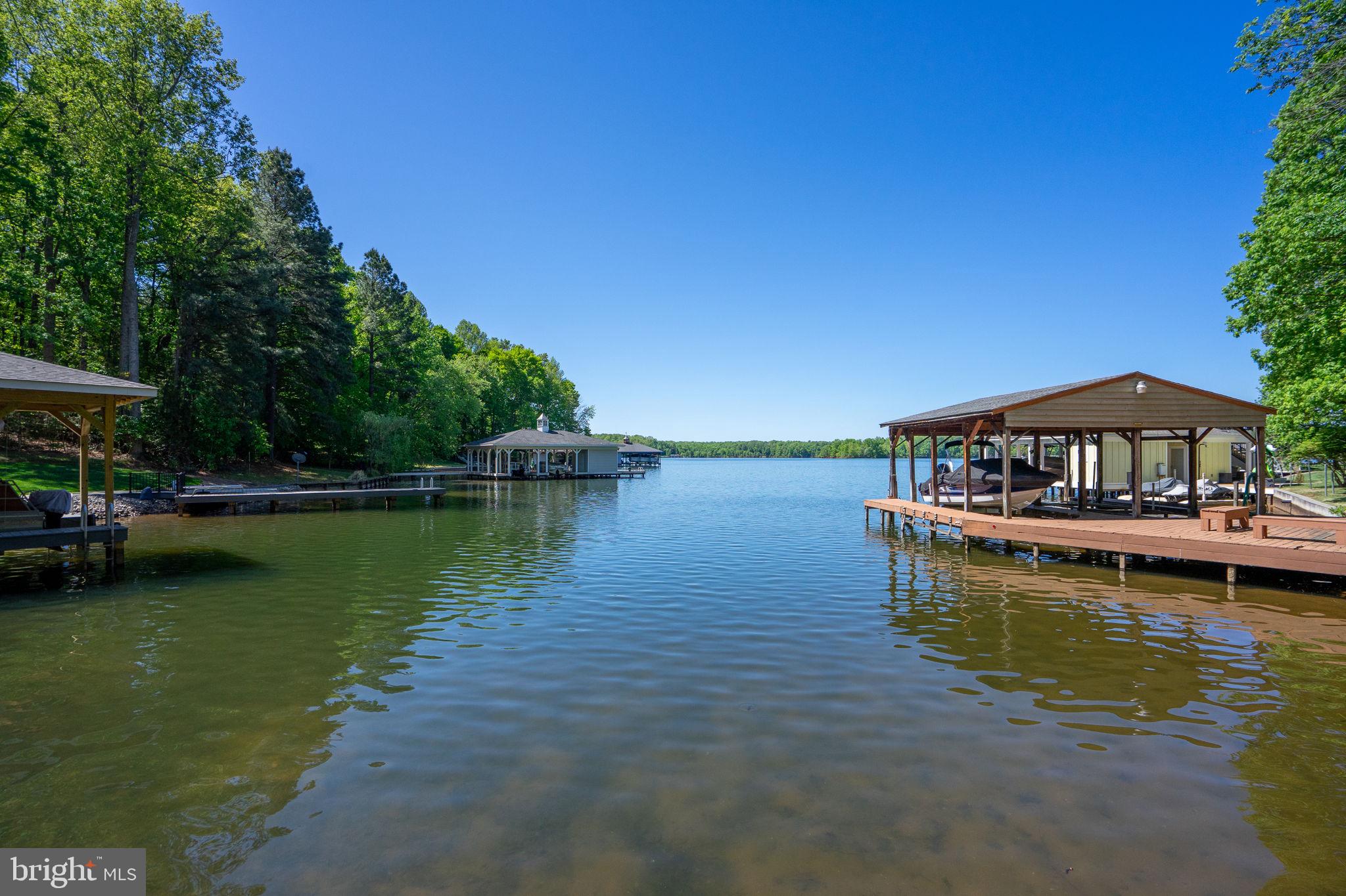 BOTH WATERS ESTATES - Residential