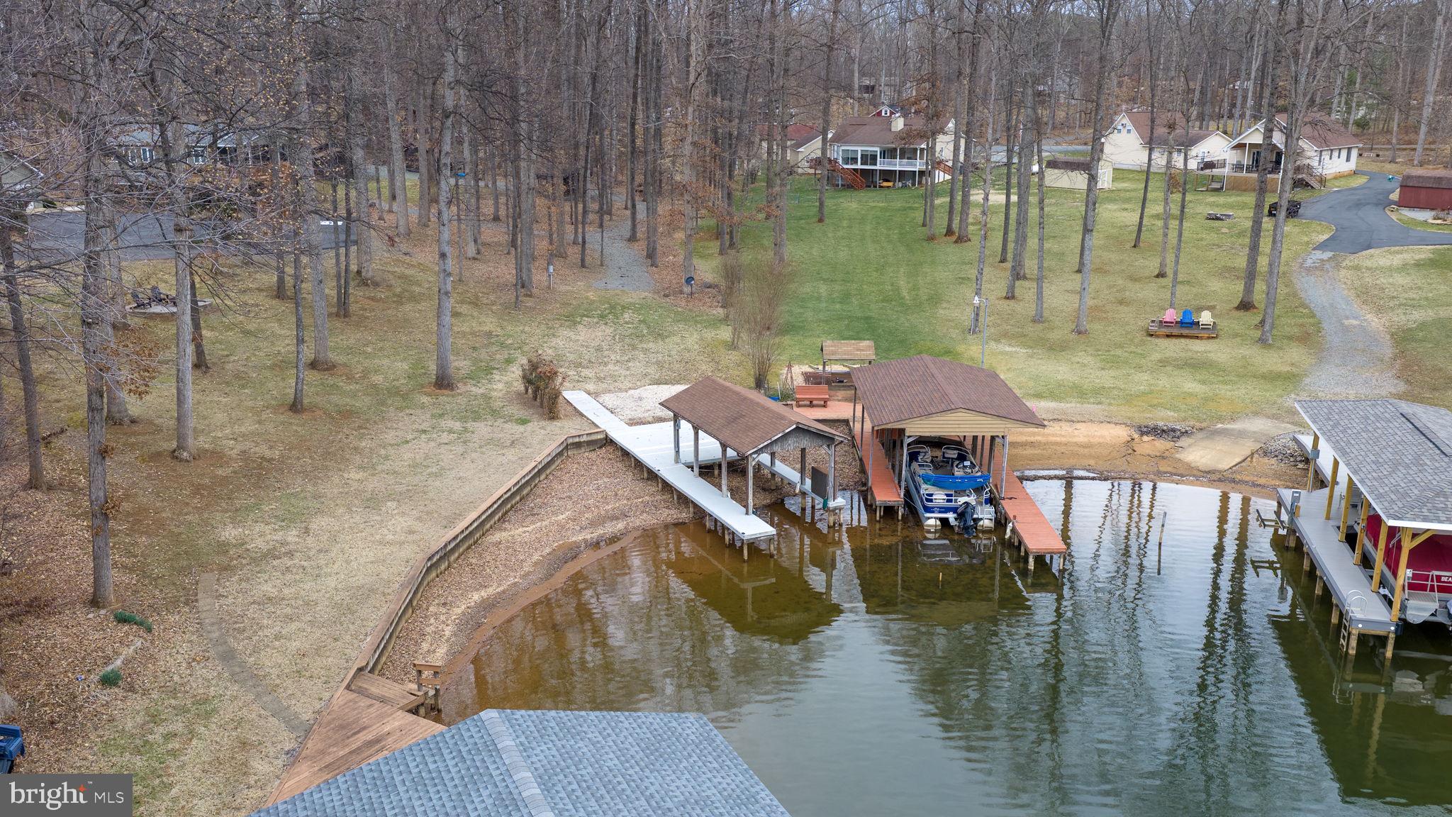 BOTH WATERS ESTATES - Residential