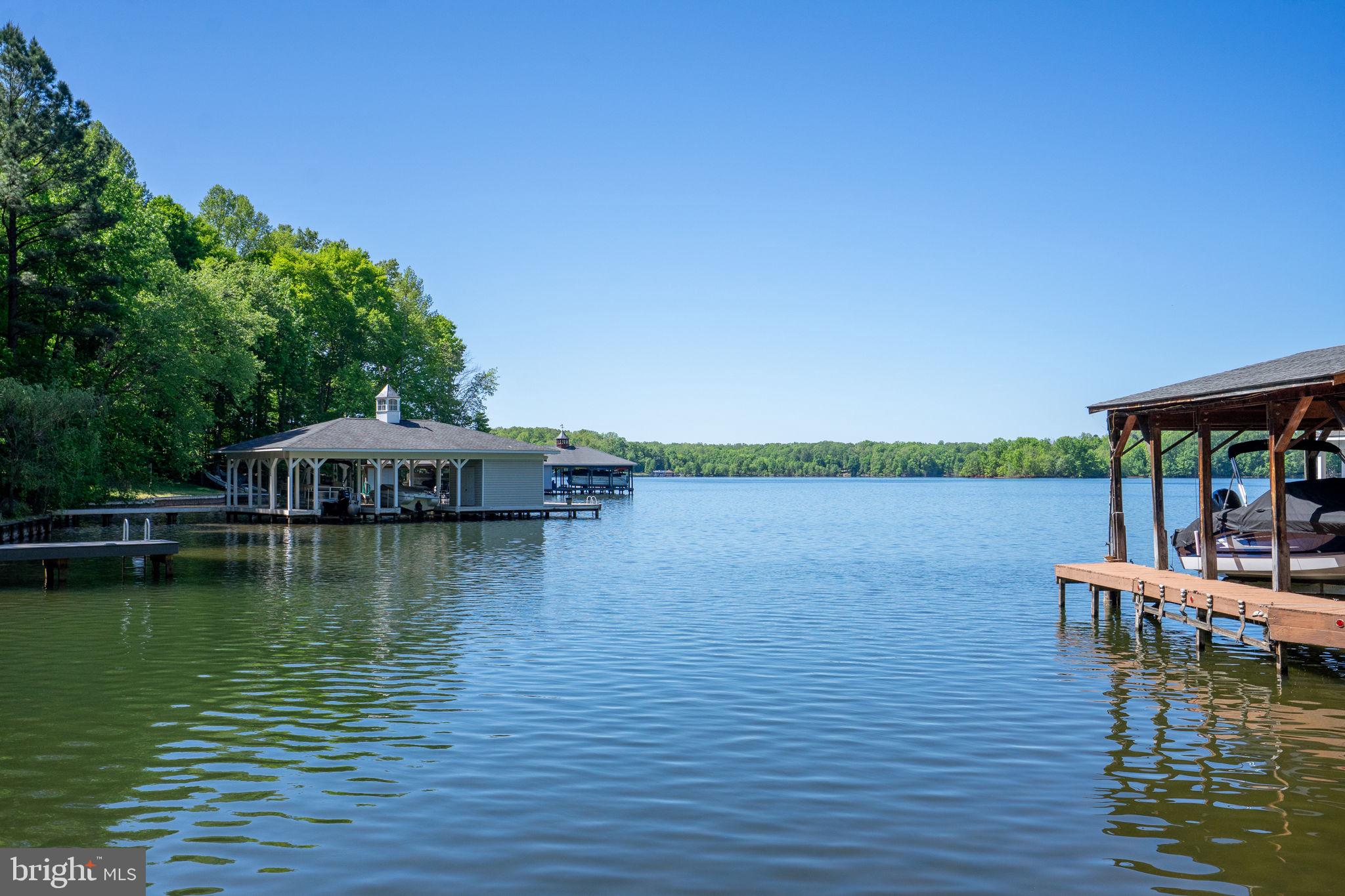 BOTH WATERS ESTATES - Residential