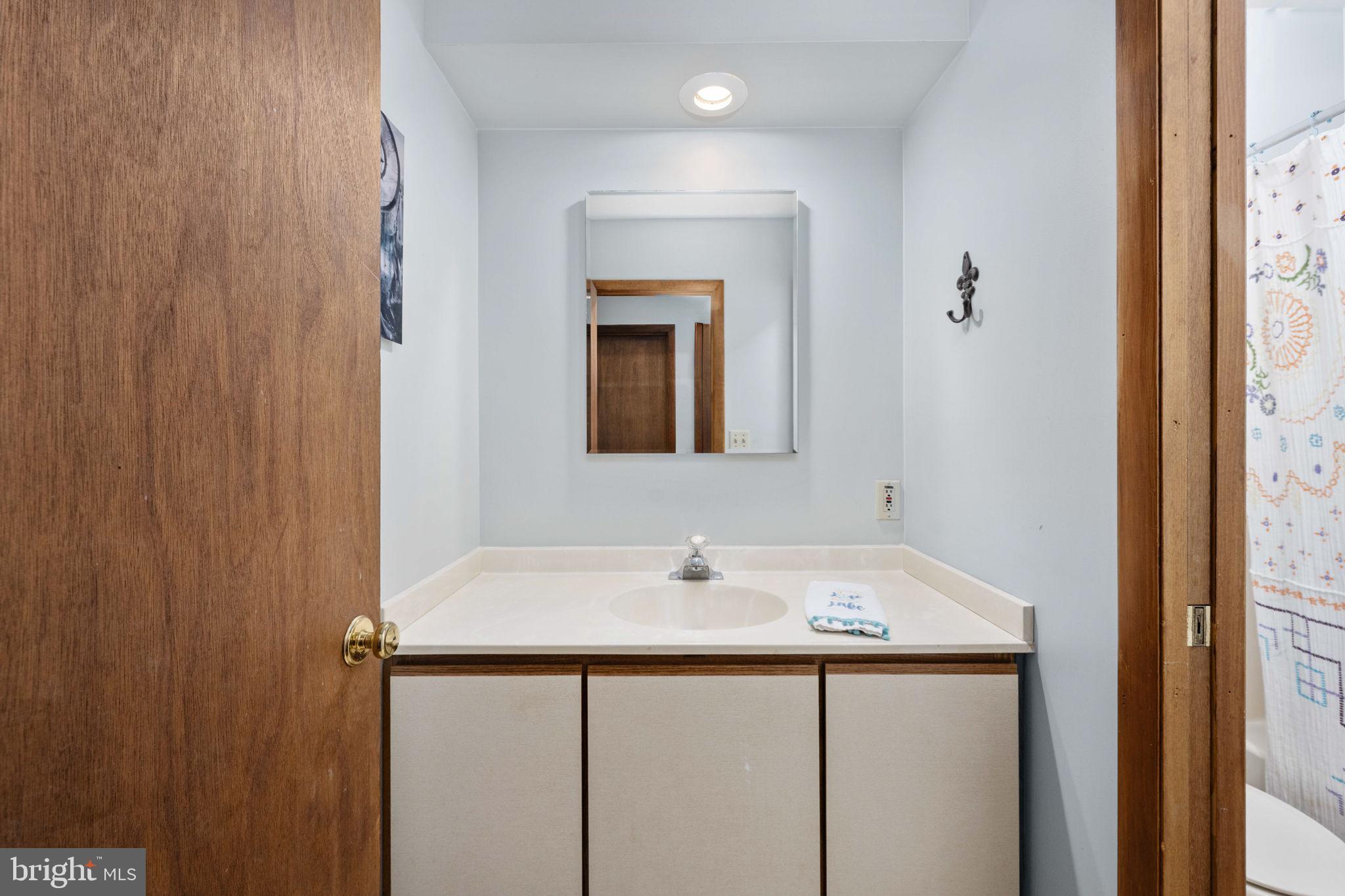 BOTH WATERS ESTATES - Residential