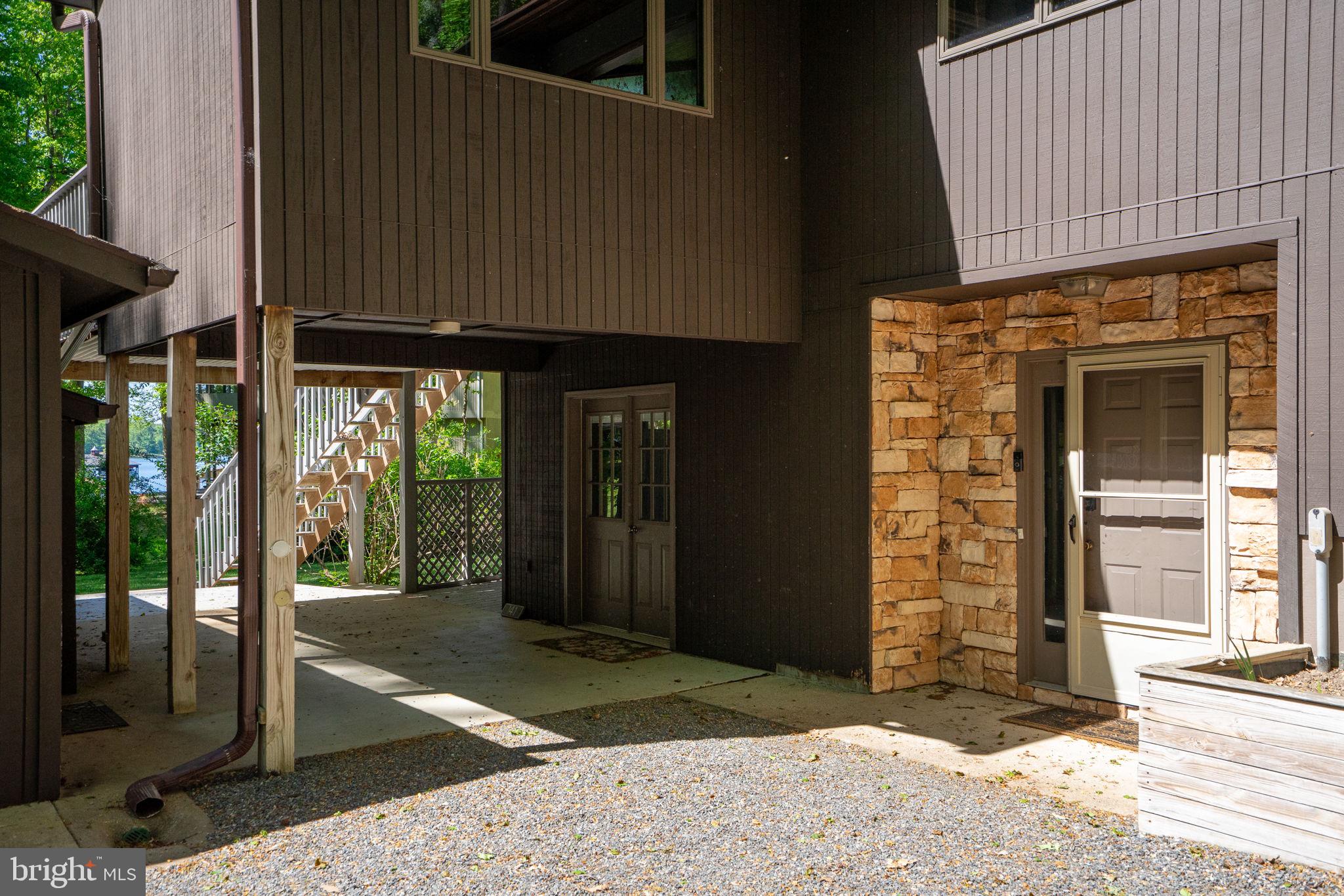 BOTH WATERS ESTATES - Residential