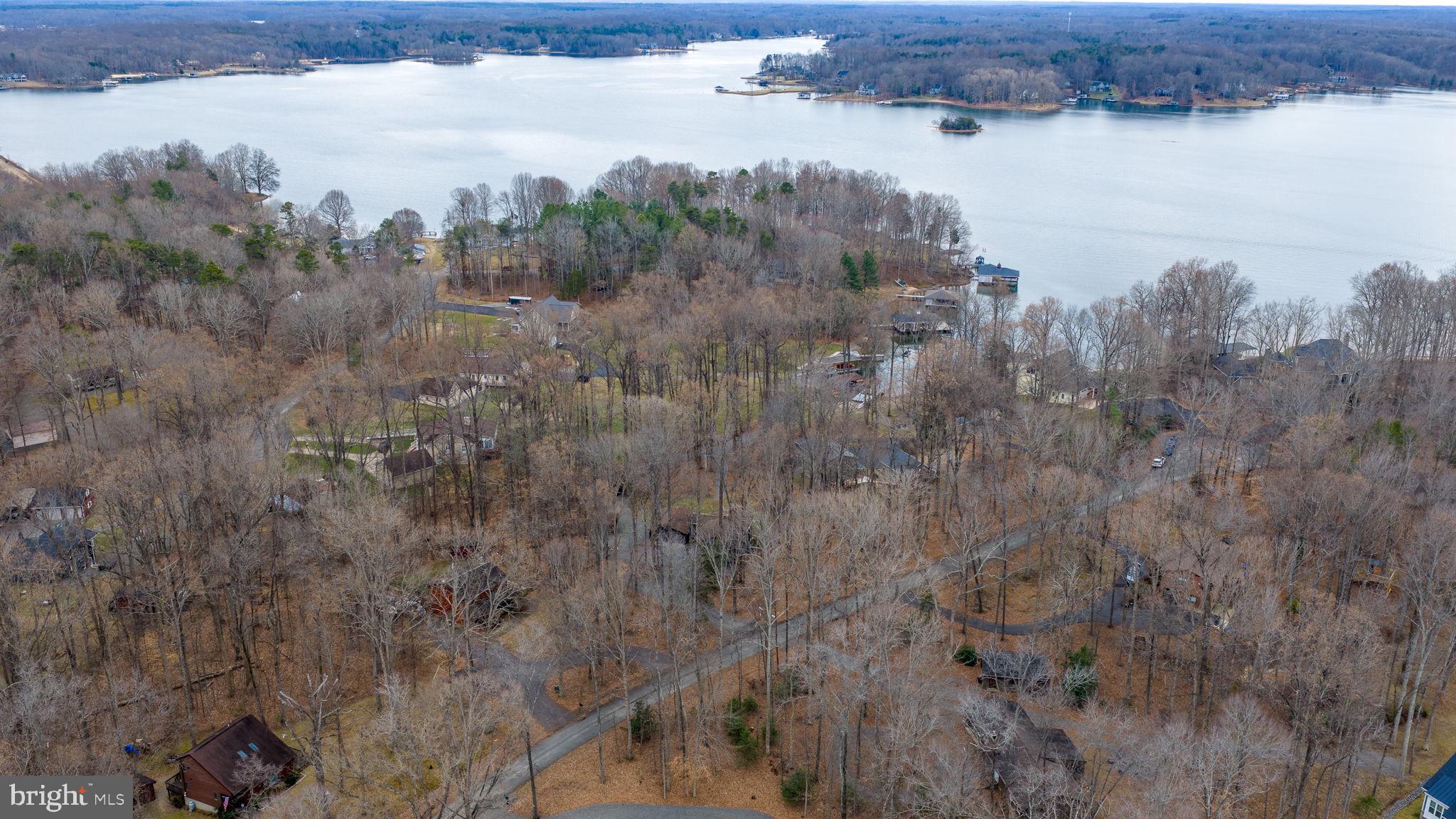 BOTH WATERS ESTATES - Residential