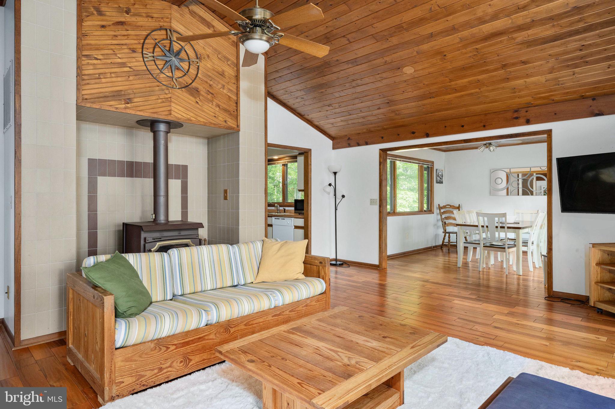 BOTH WATERS ESTATES - Residential