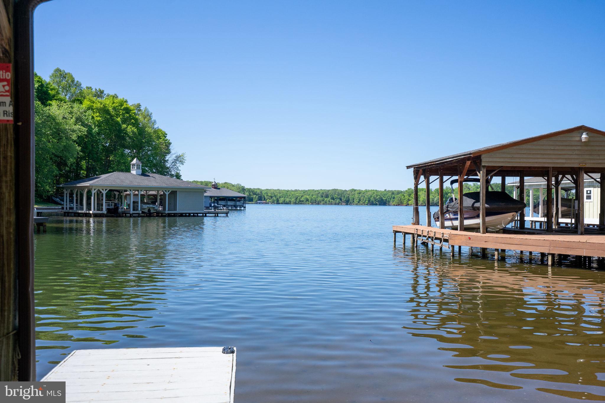 BOTH WATERS ESTATES - Residential
