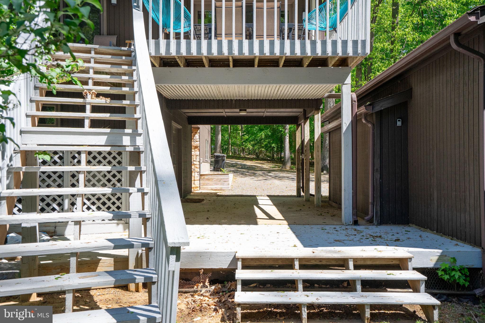 BOTH WATERS ESTATES - Residential