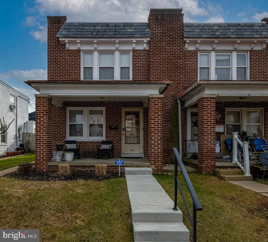 Photo of 850 E Madison Street, LANCASTER, PA 17602 (MLS # PALA2081514)