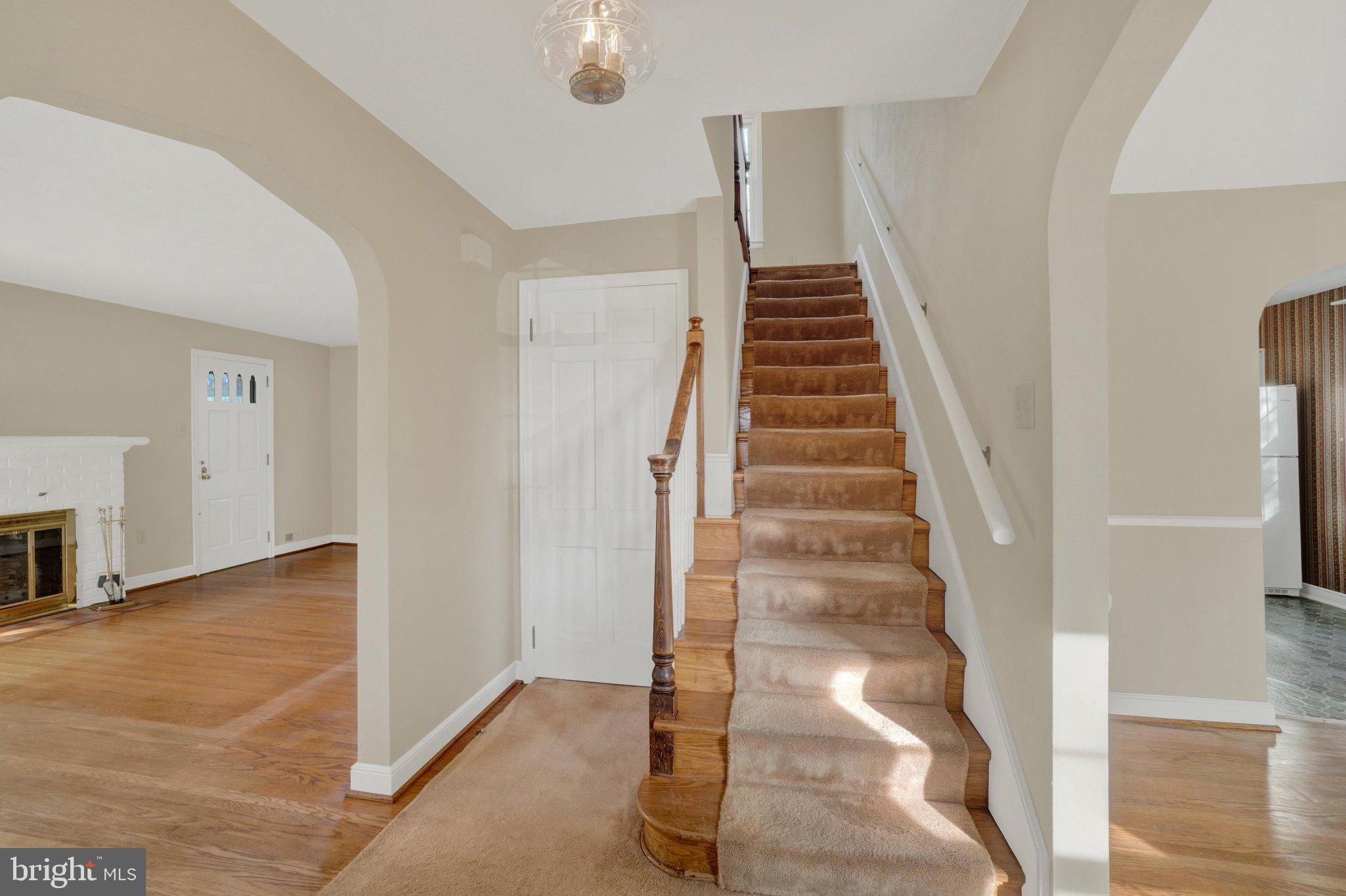 303 EDGEHILL ROAD