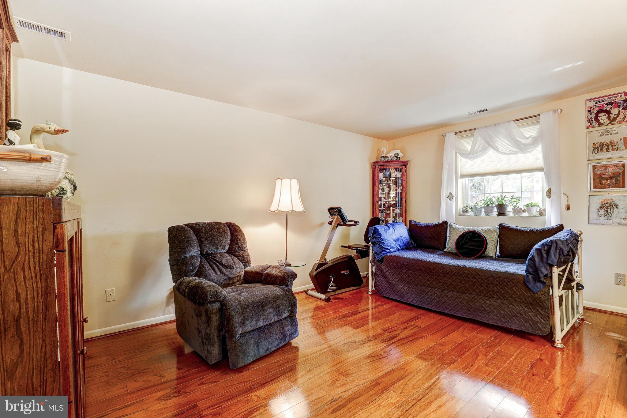 MAYS CHAPEL - Residential