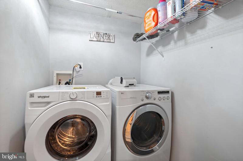 TANTALLON ON THE POTOMAC - Residential