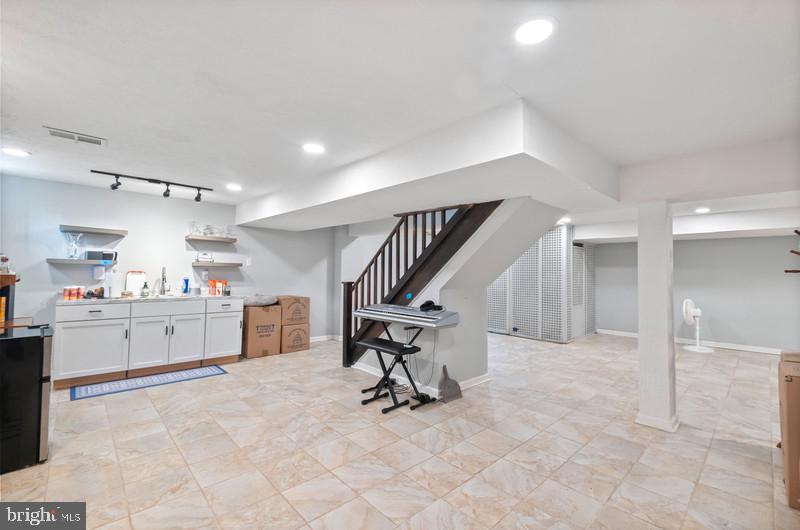 TANTALLON ON THE POTOMAC - Residential