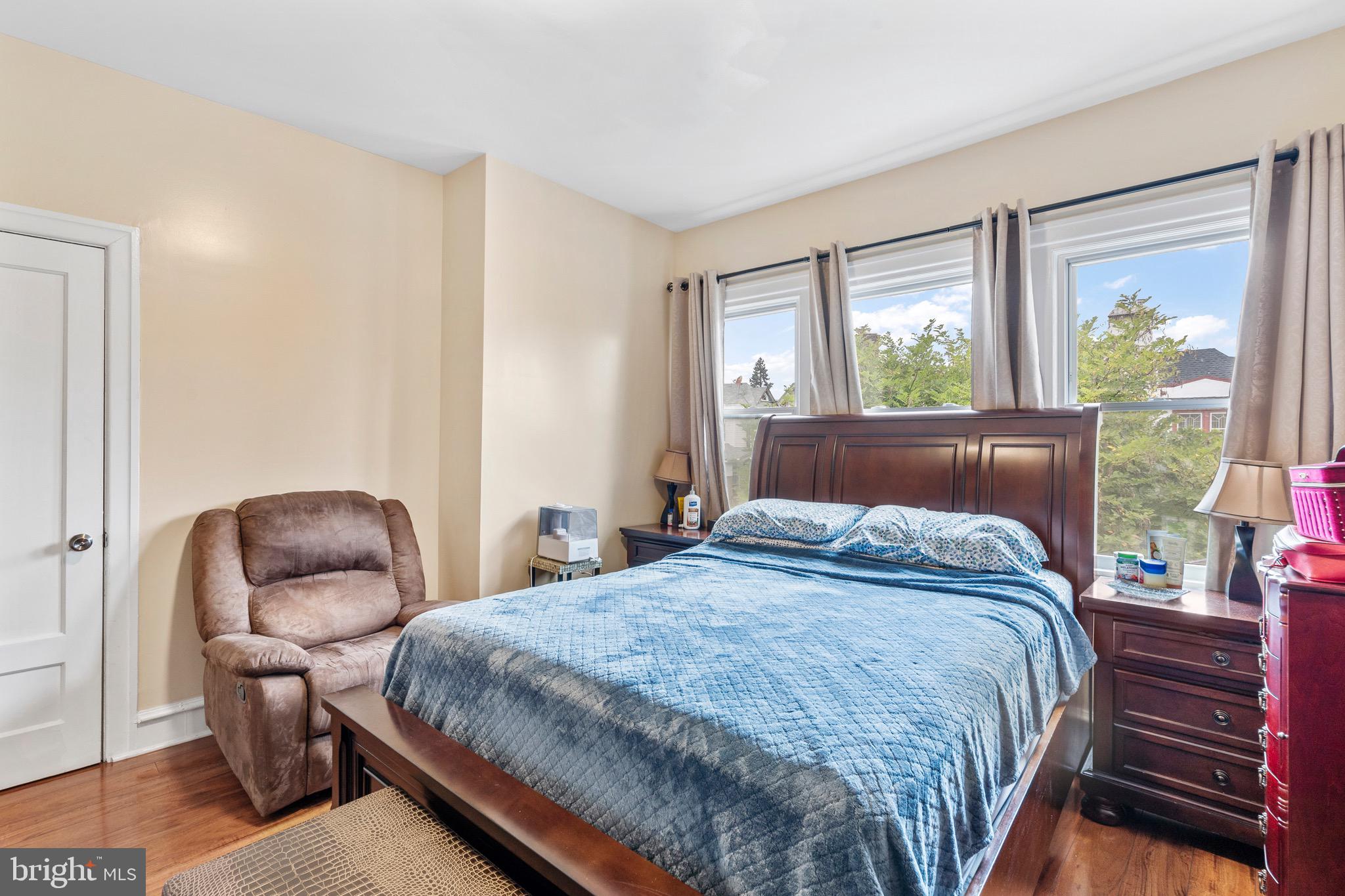 COBBS CREEK - Residential