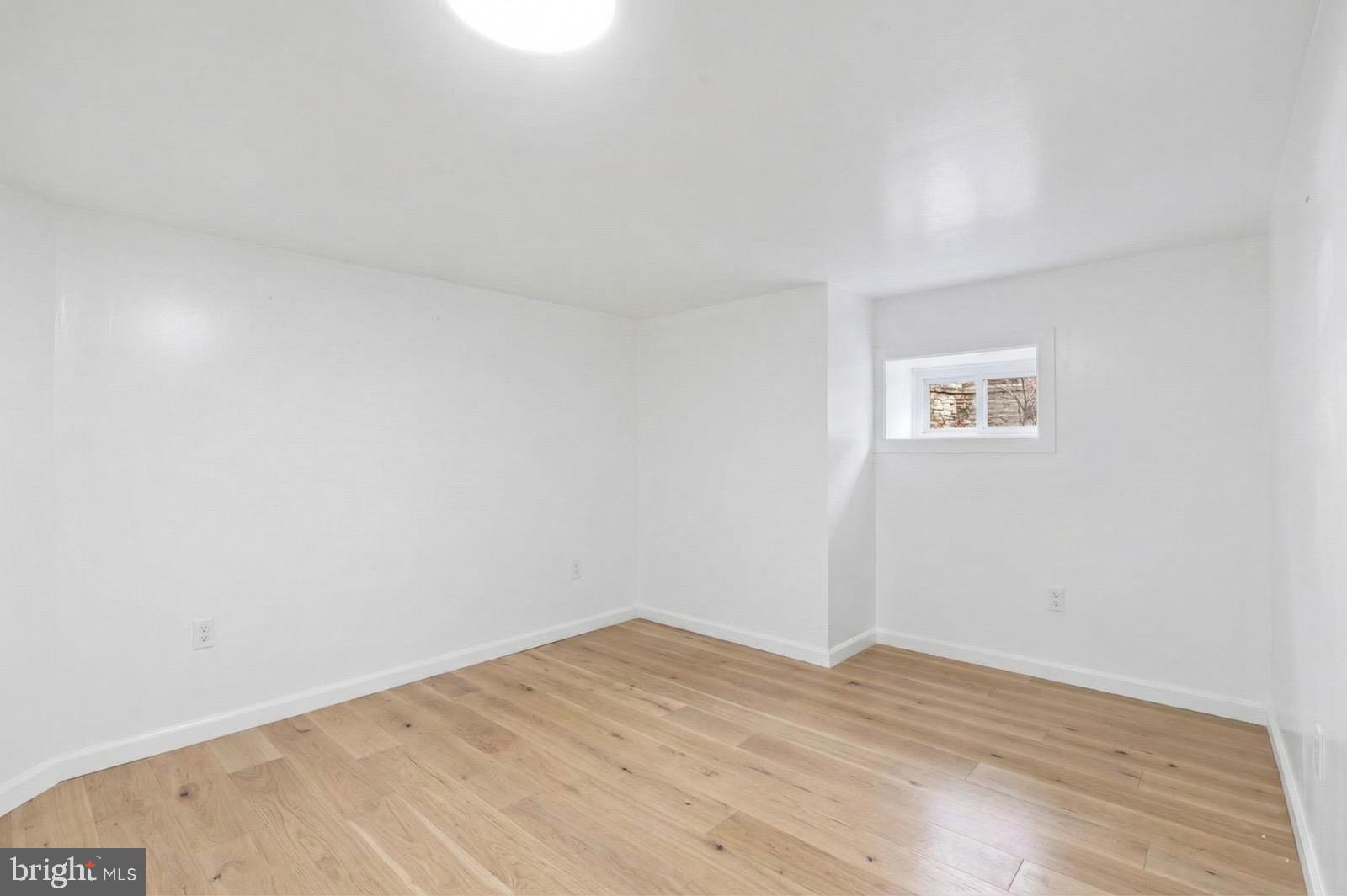 COBBS CREEK - Residential