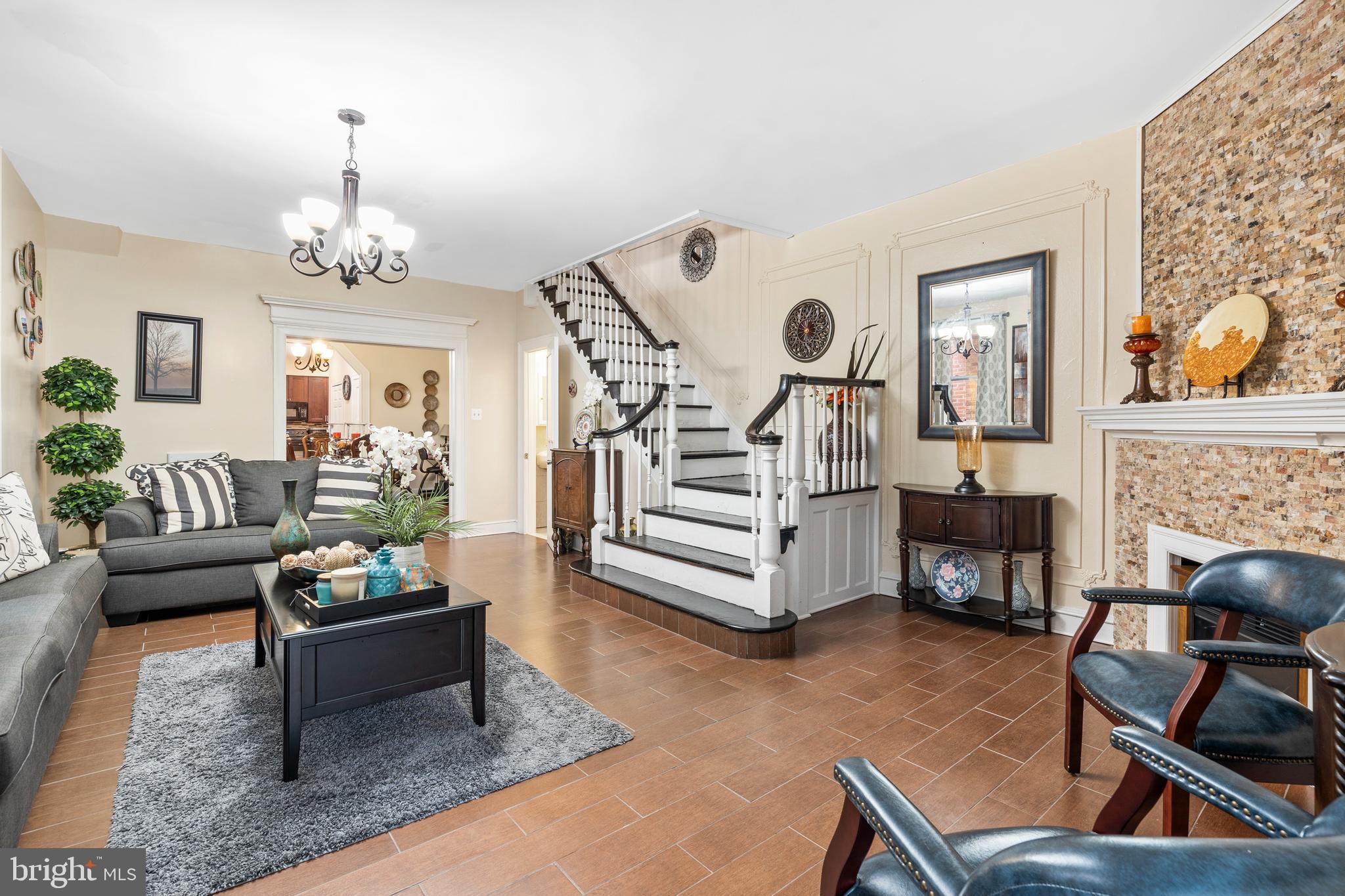 COBBS CREEK - Residential